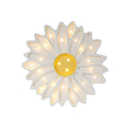 Little Lights Daisy Lamp