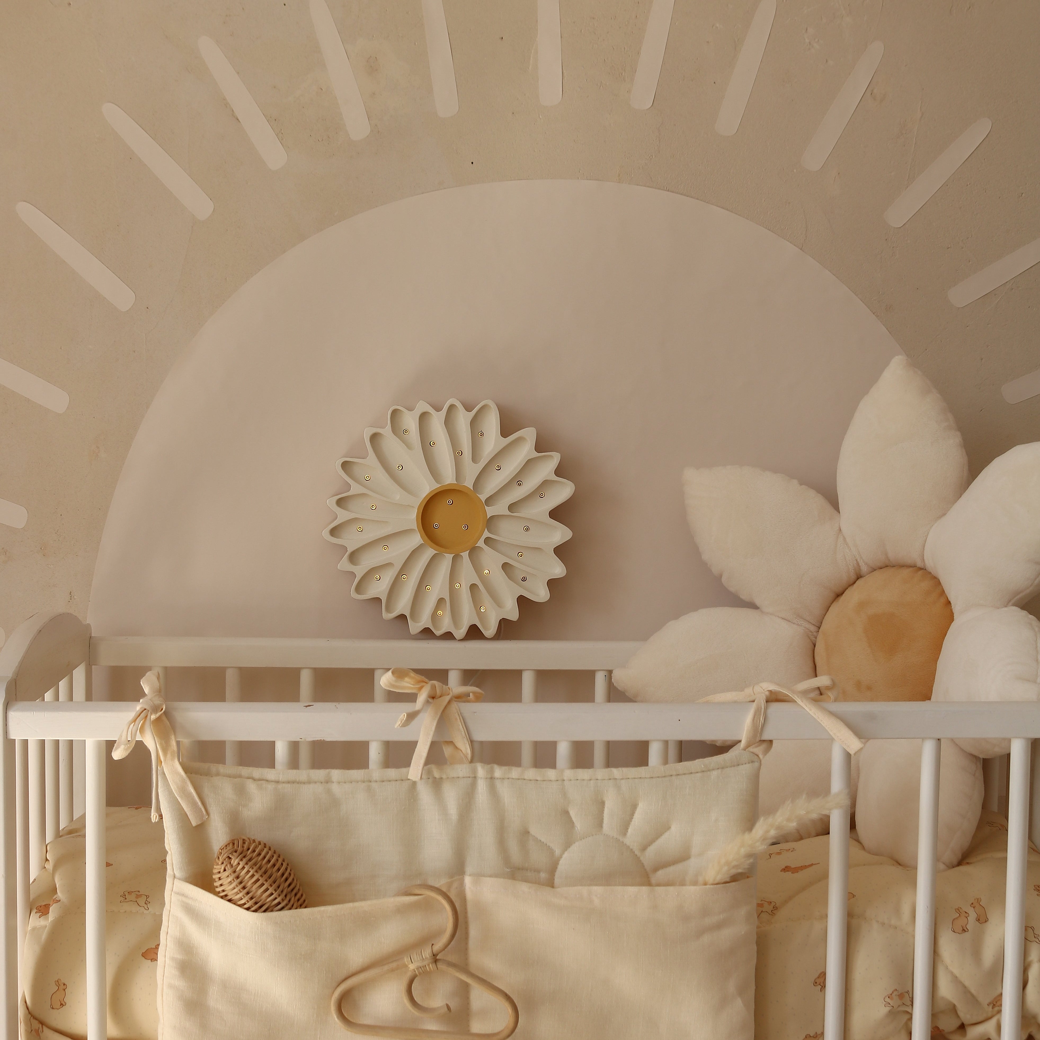 Little Lights Daisy Lamp