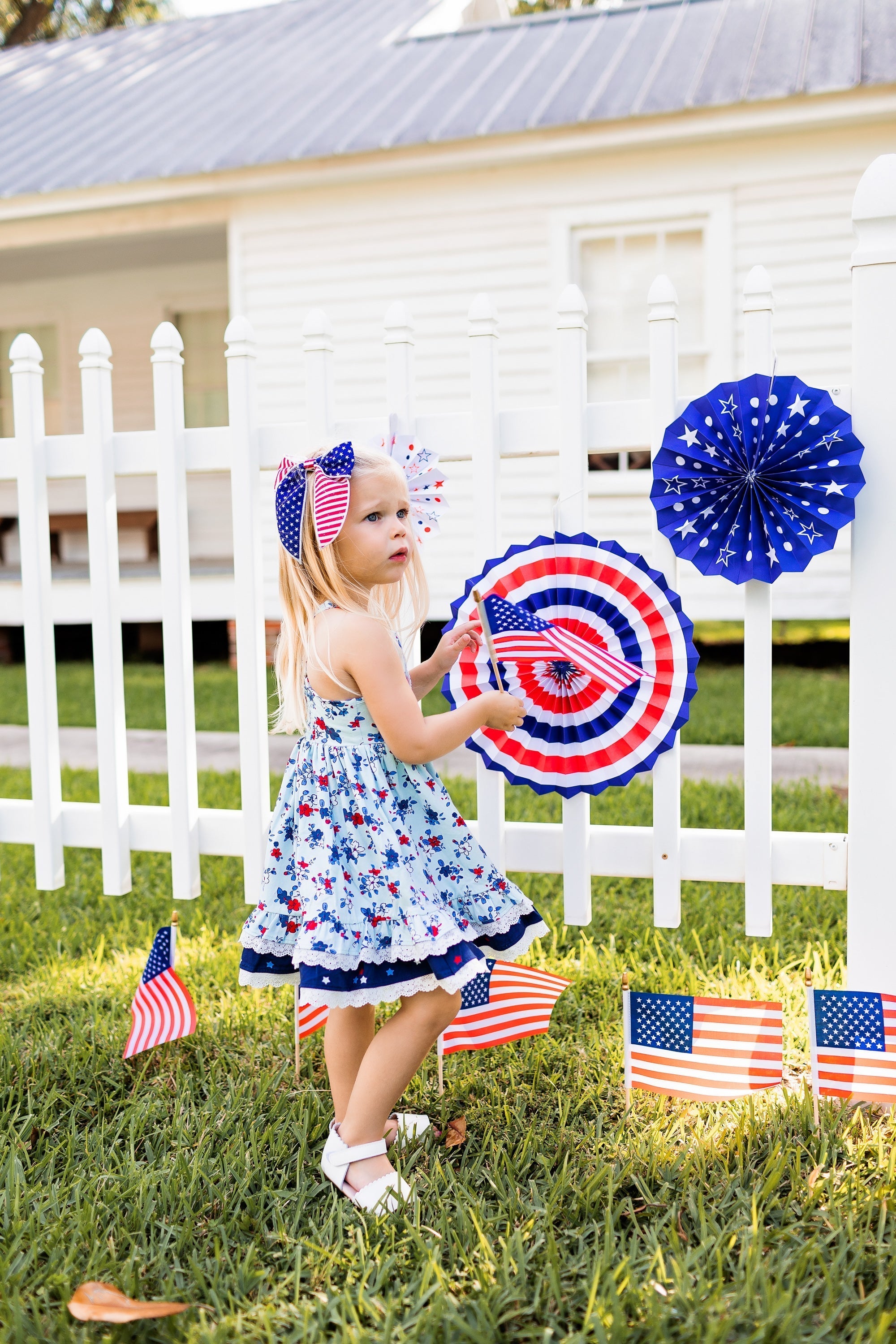 Patriotic Little Love Bug Bows