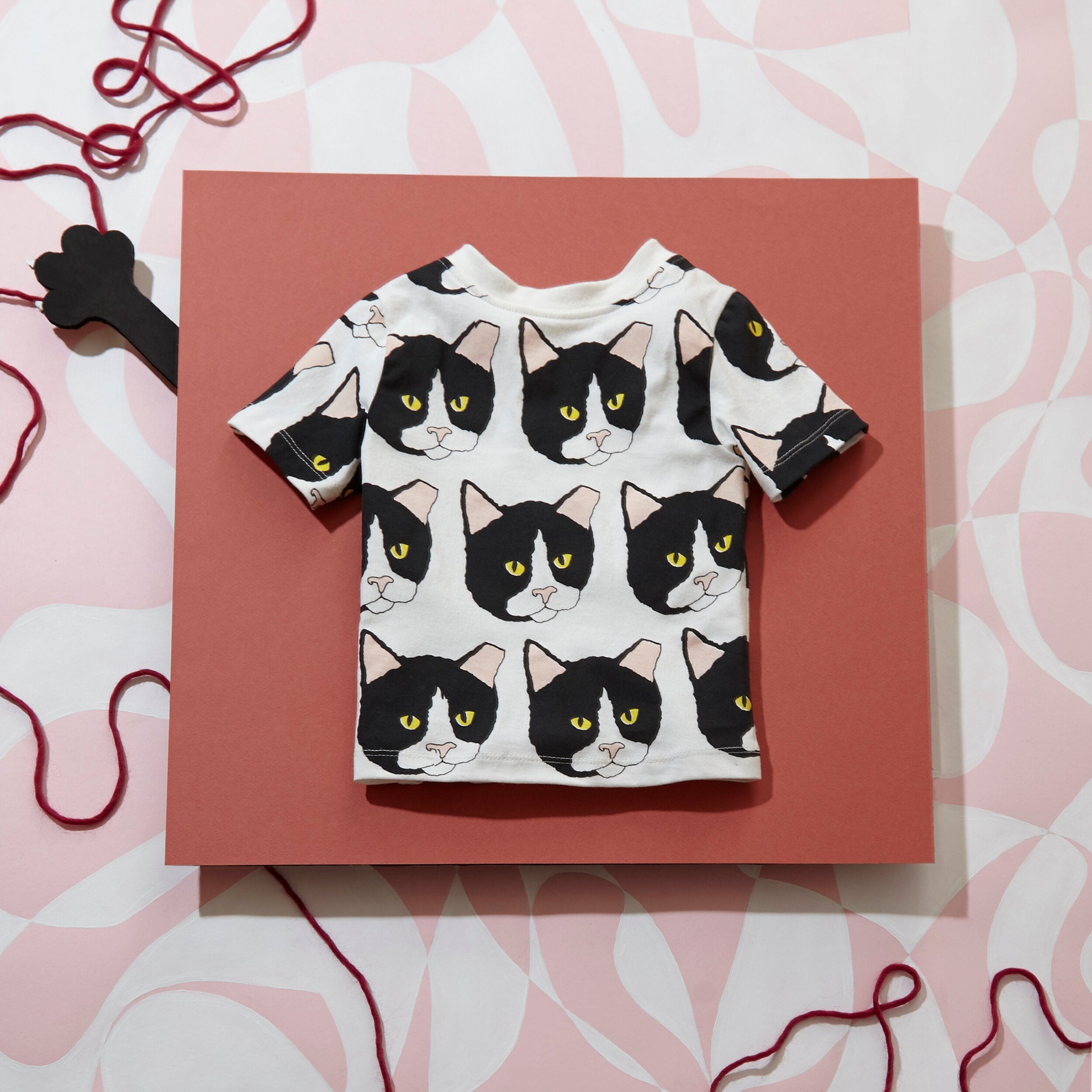 Adult Stray Cat Social Club T-shirt
