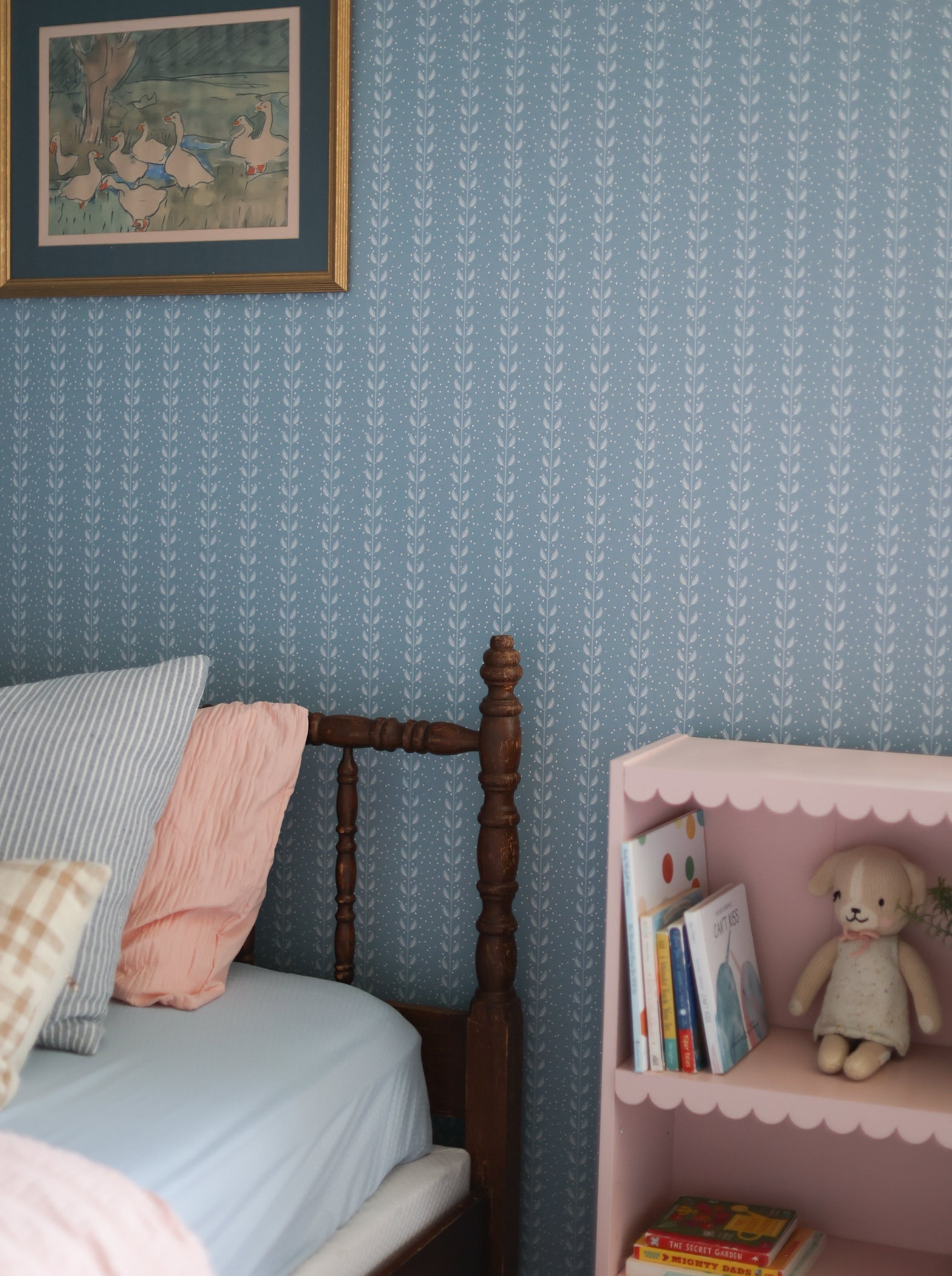 Francesca Wallpaper By House Of Haricot