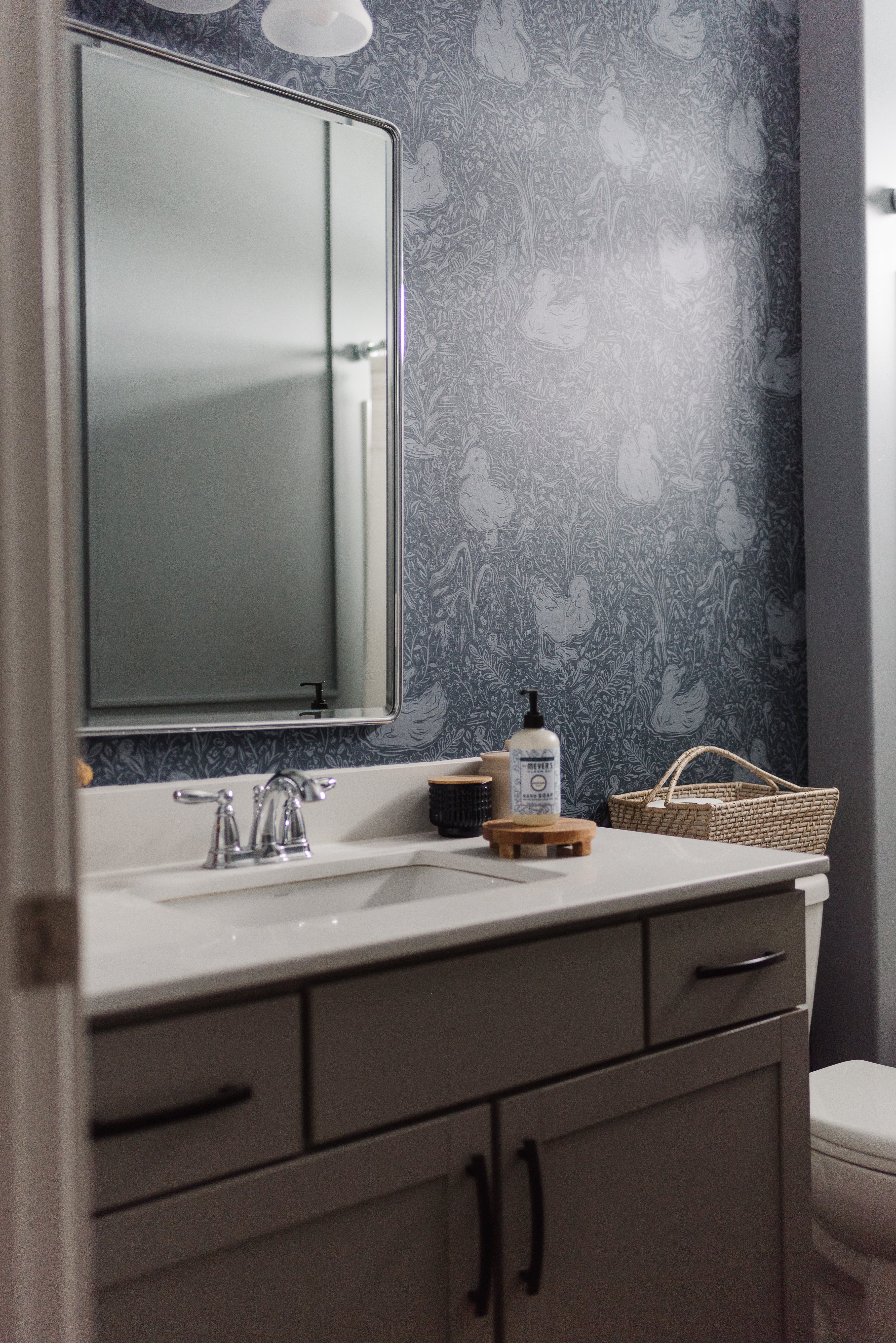 Hollingworth Wallpaper By Aubrey Fairchild