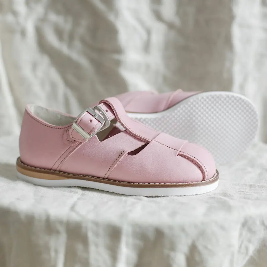 Lucy T-strap - Pastel Pink