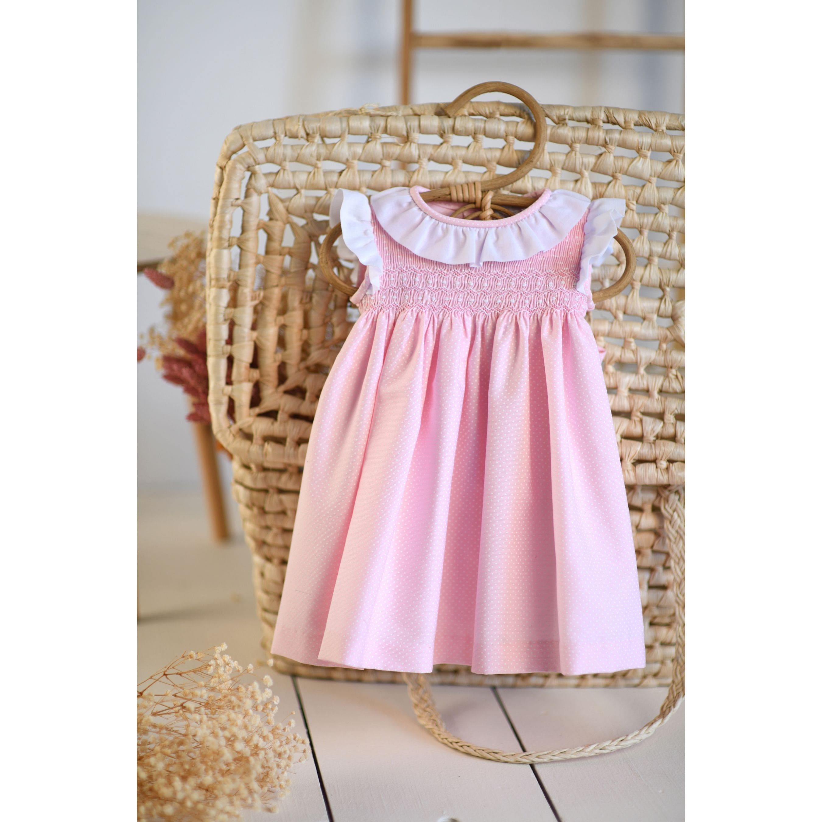 Luna | Gils Pink & White Polka Dot Smocked Dress