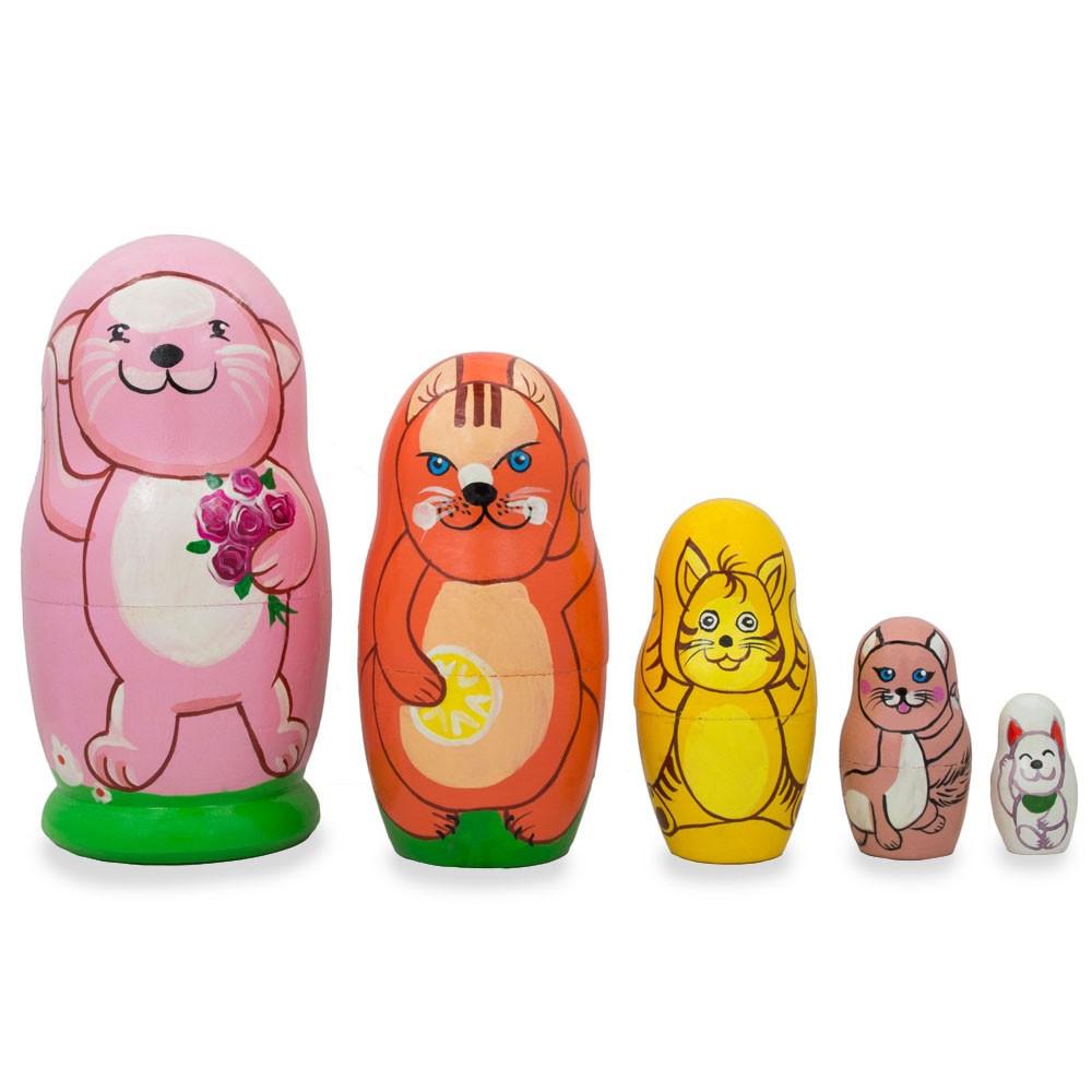 Set Of 5 Cats And Kitties Wooden Nesting Dolls 4.25 Inches