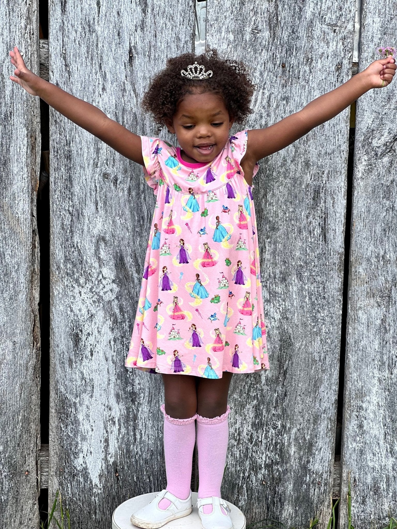 Make Your Own Magic Princesses Twirling Dress (2t-6y)