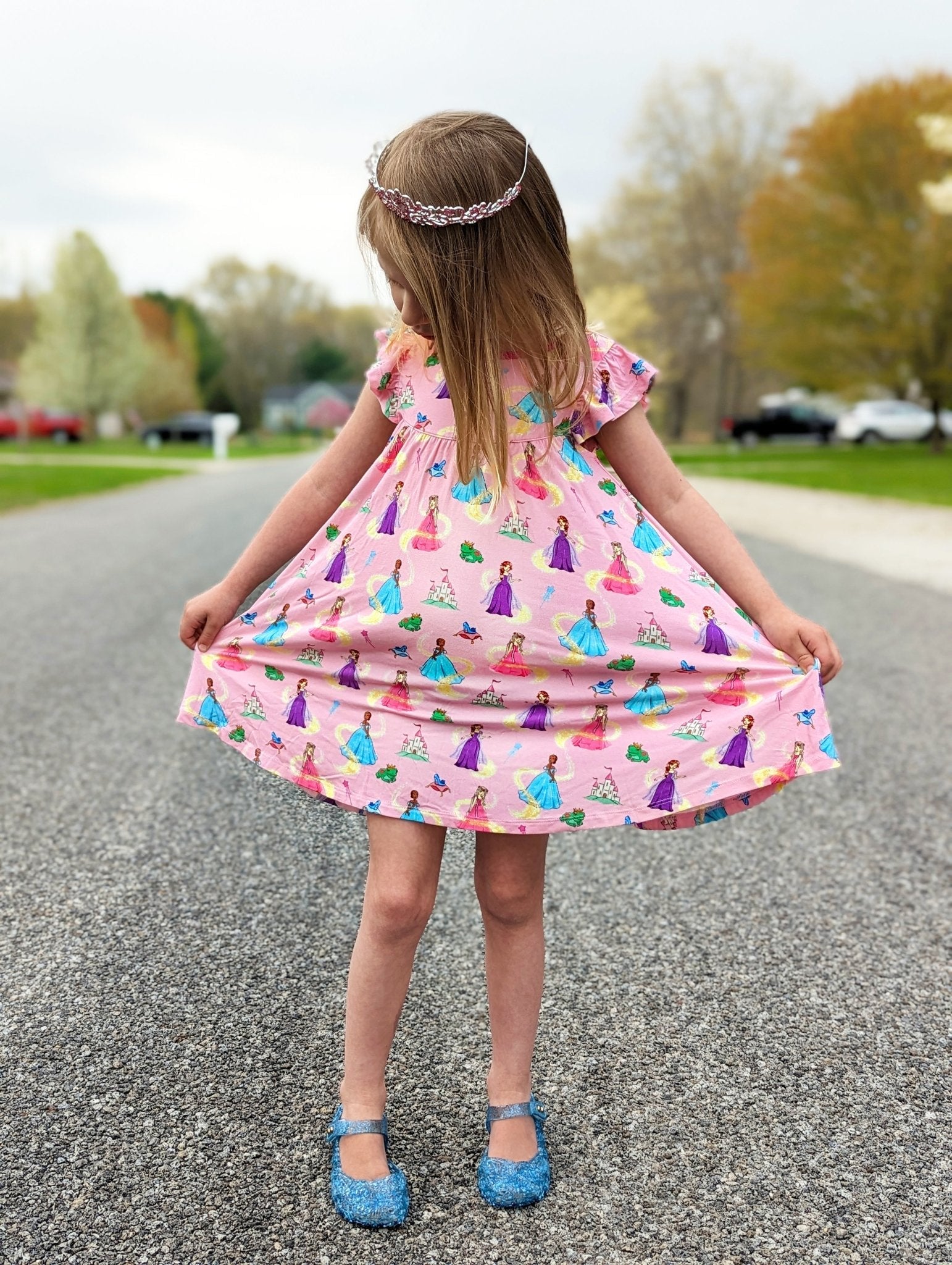 Make Your Own Magic Princesses Twirling Dress (2t-6y)