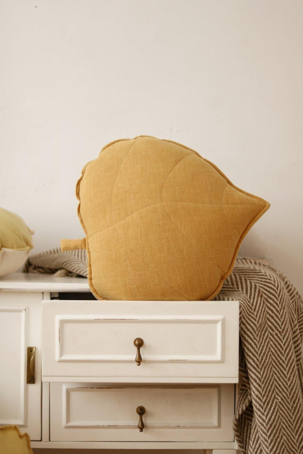 Linen Mango Leaf Pillow