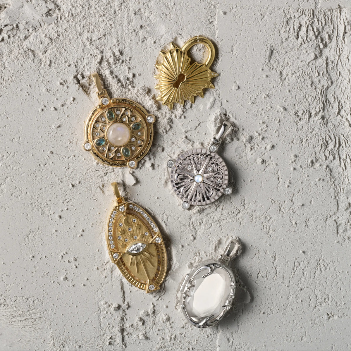 Manifestation Locket