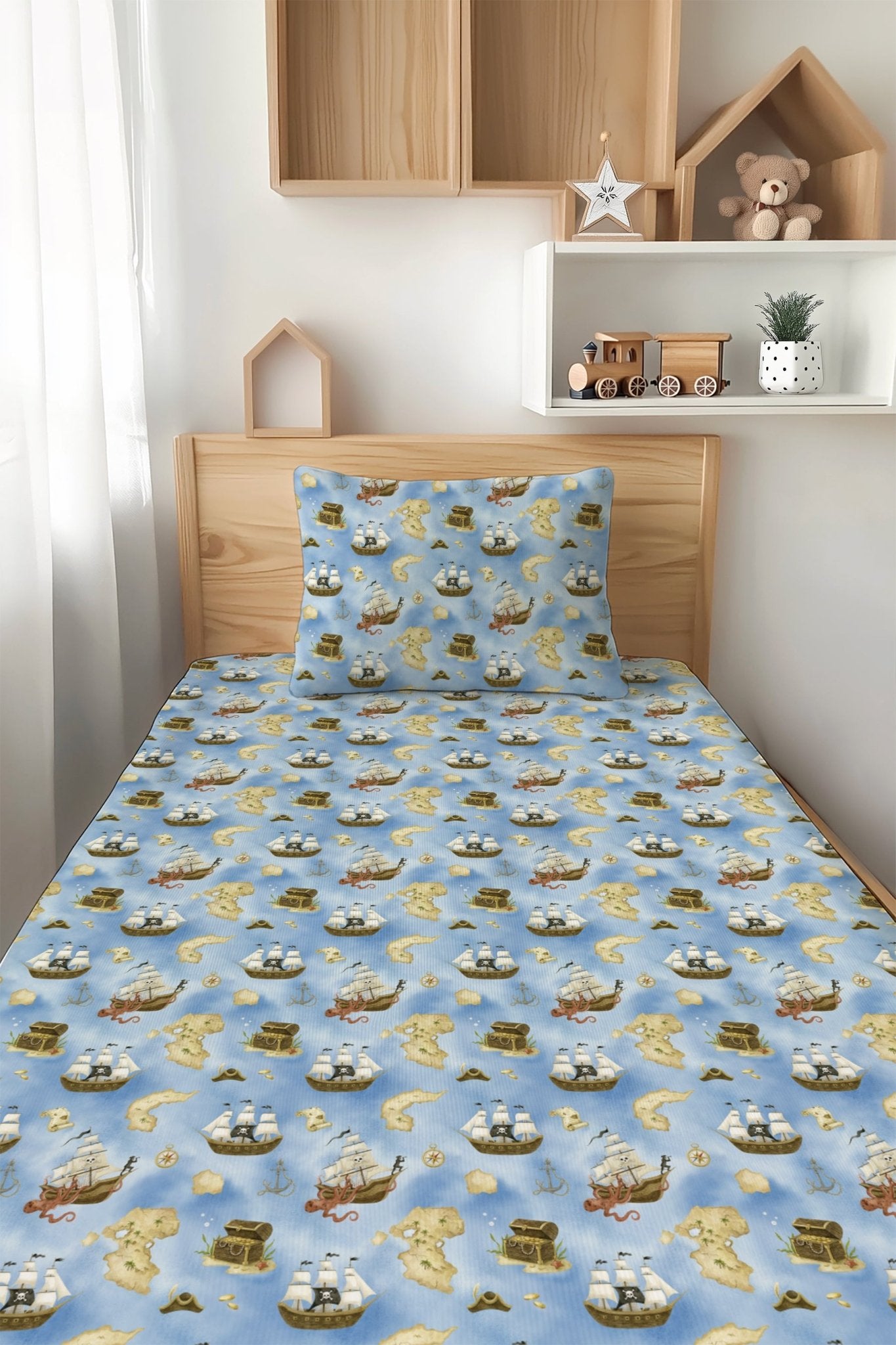 Maps And Mateys (pirate)  Twin Fitted Sheet And Pillowcase Set