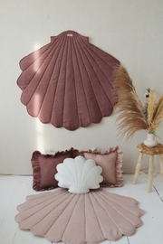 Linen “marsala” Shell Mat
