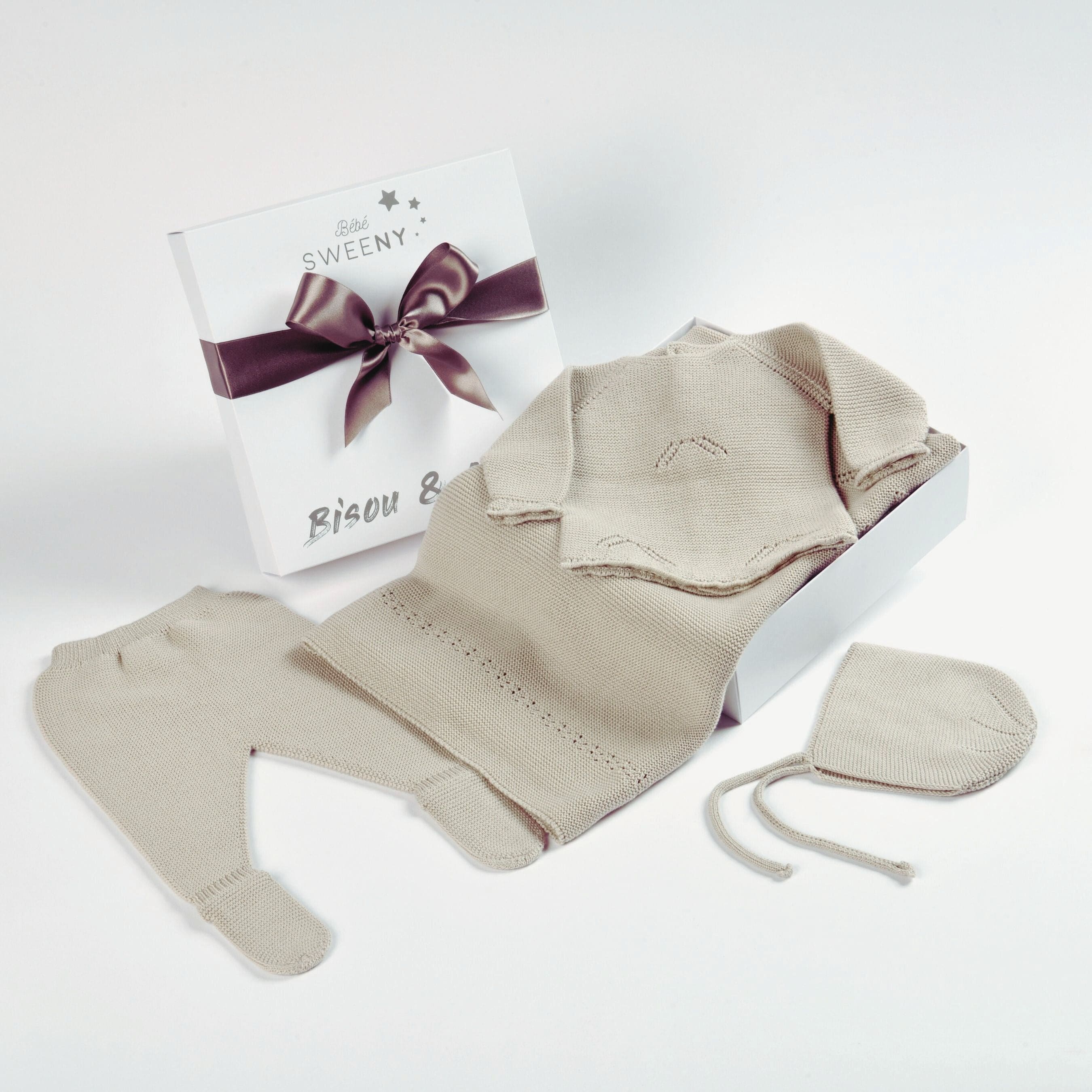Meli | Baby Taupe Layette Set (4)