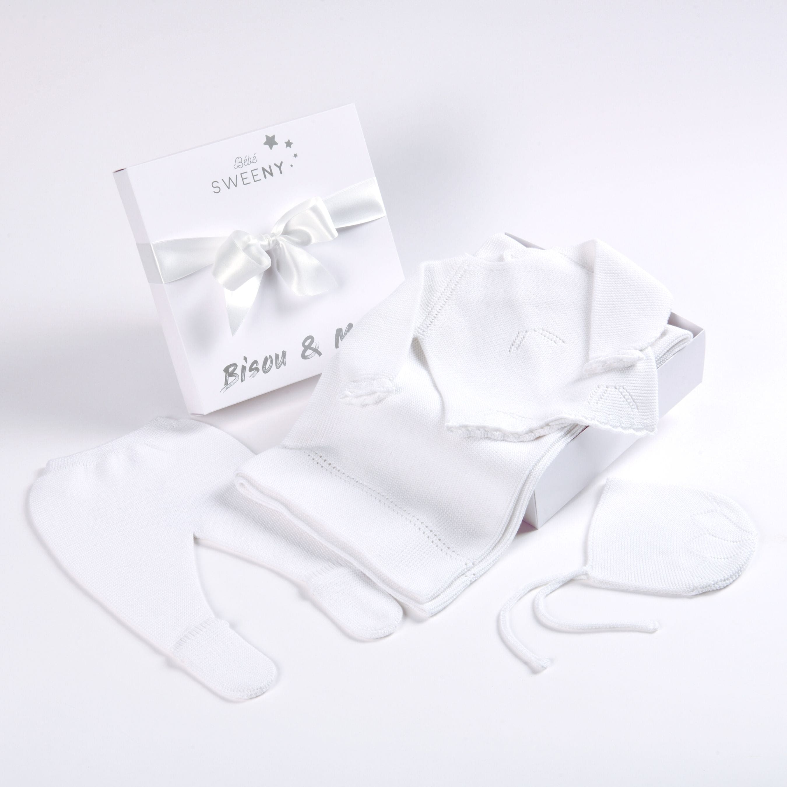 Meli | Baby White Layette Set (4)