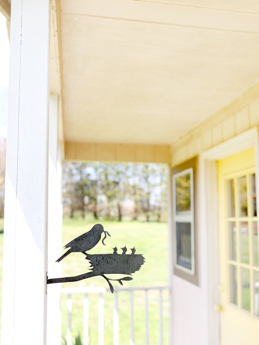 Metal Bird Statue - Mama And Baby Birds Statue