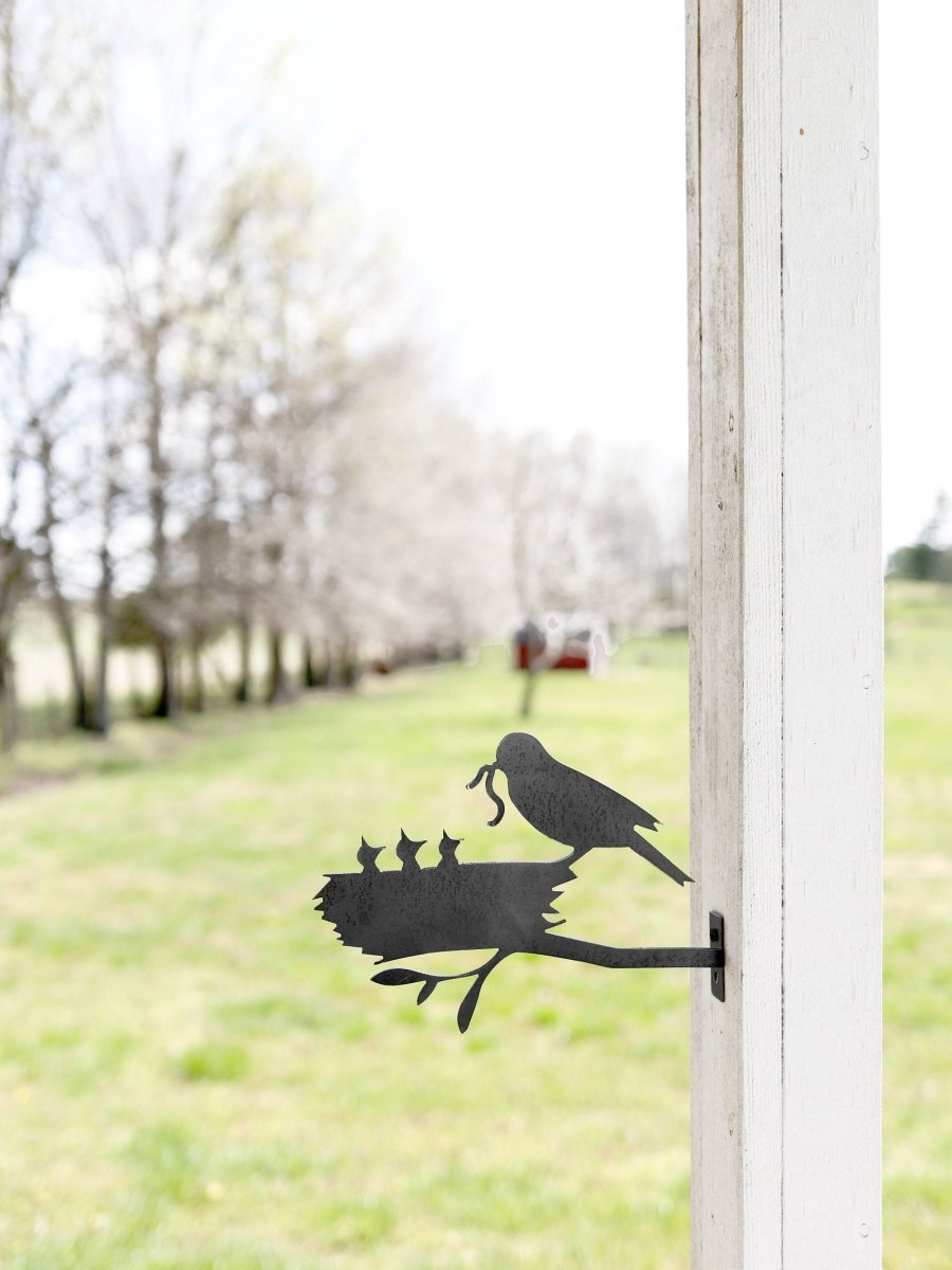 Metal Bird Statue - Mama And Baby Birds Statue