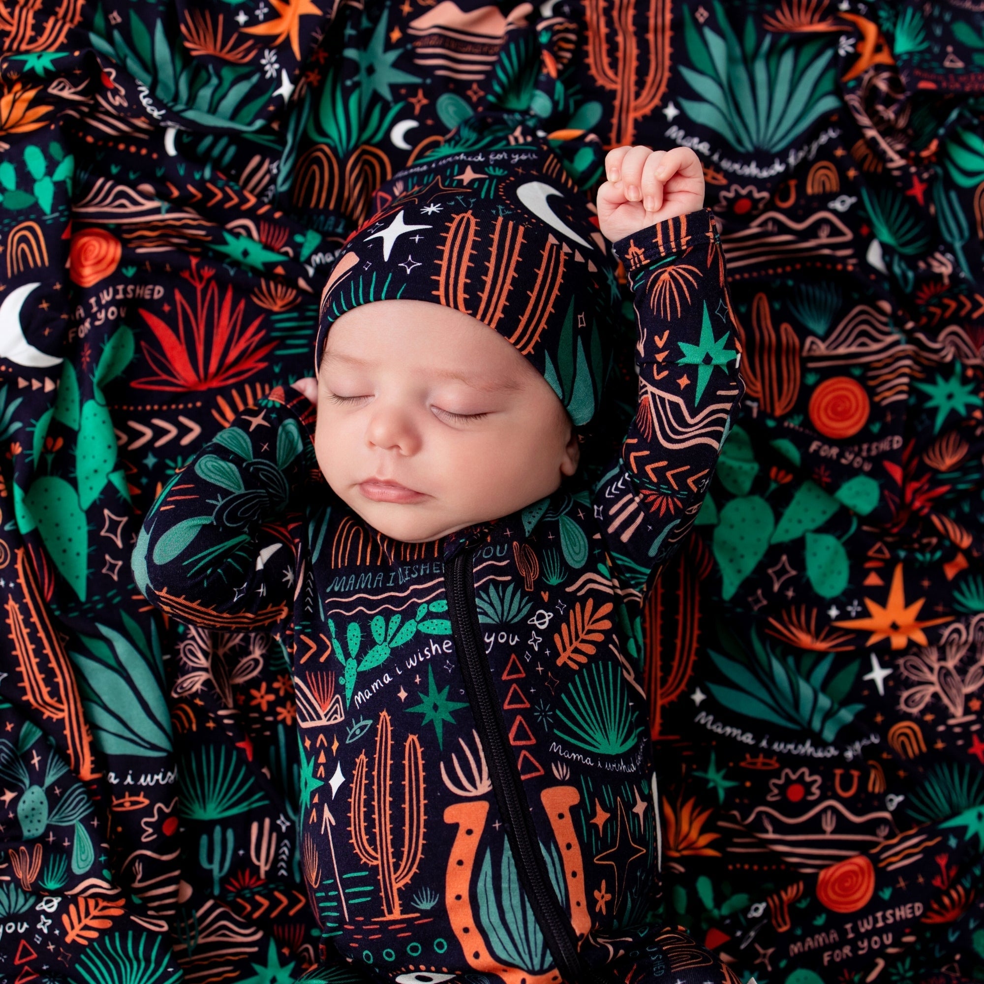 The Softknot Cap | Desert Cactus (midnight)