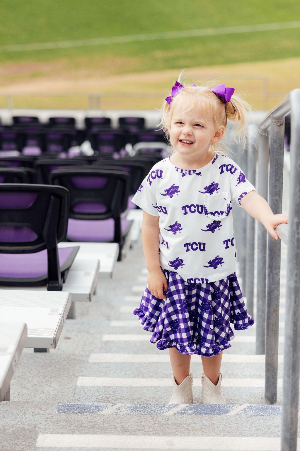 Tcu White Frog Ruffle Pocket Tee