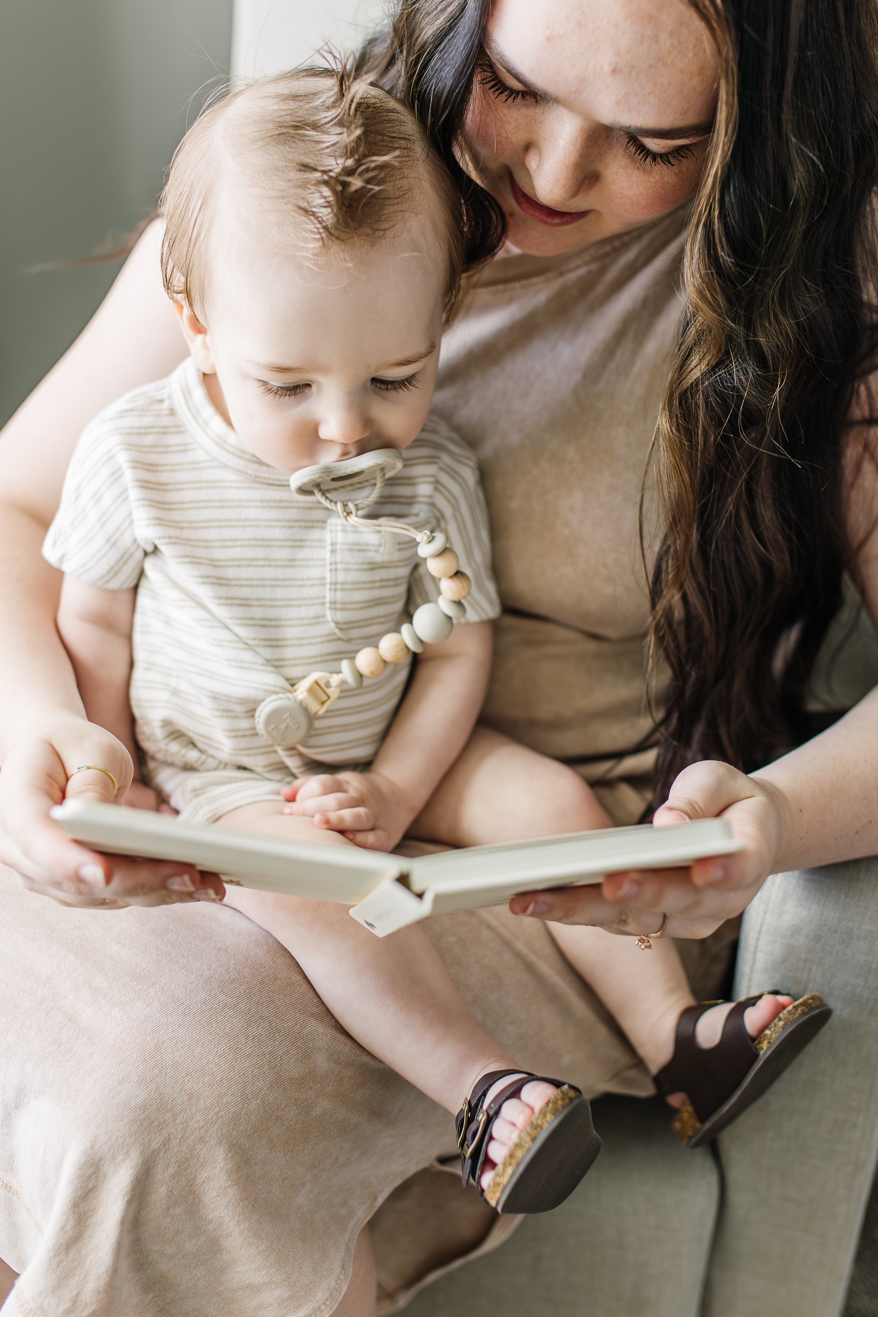 Metal-free Beaded Silicone And Beech Wood Pacifier Clips