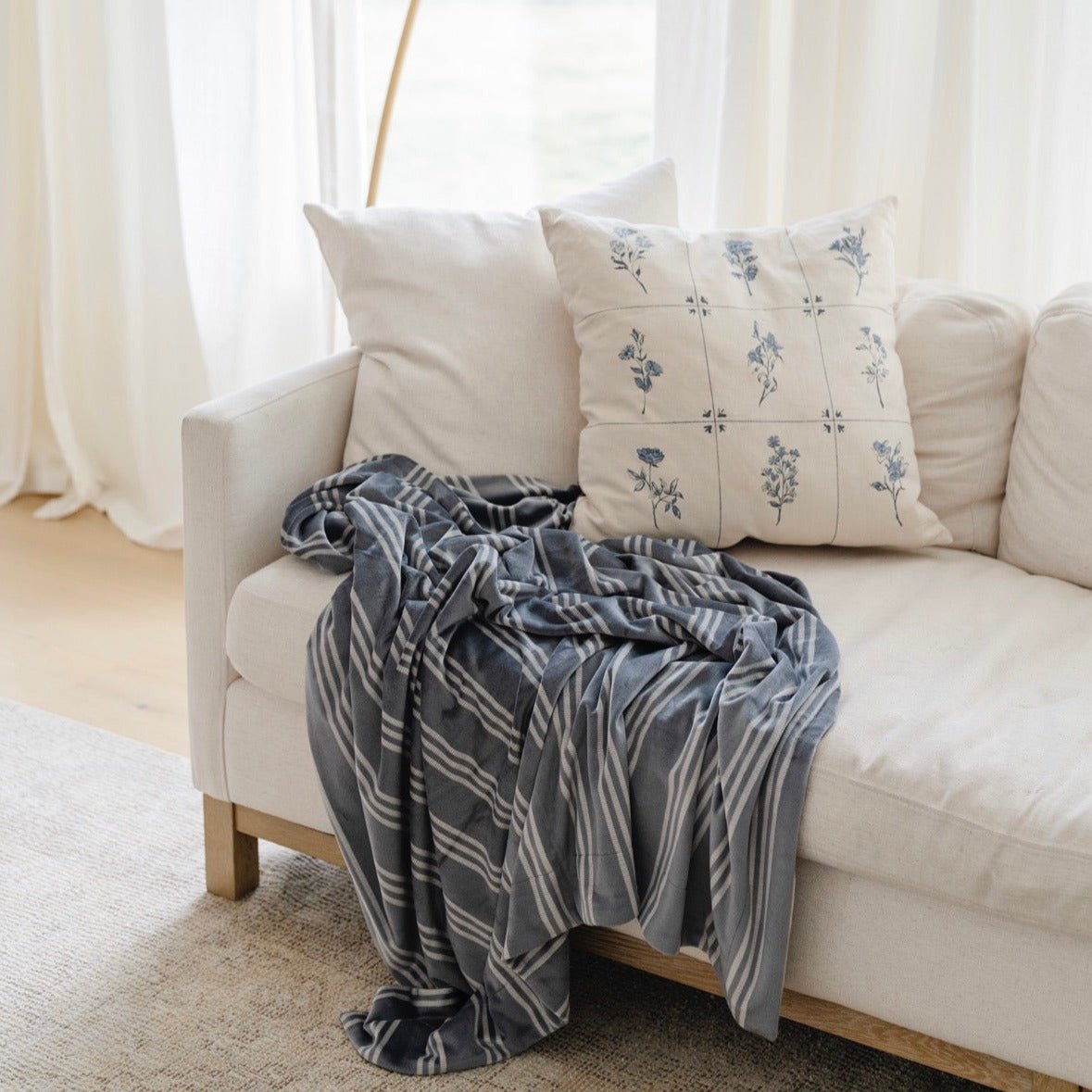 Minky Stretch Xl Throw Blankets