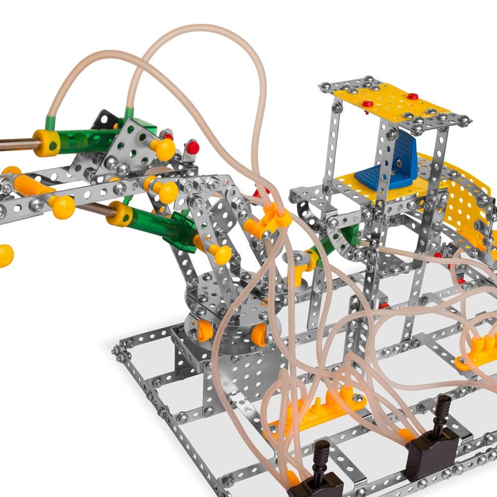 Functioning Crane Claw With Air Pressure Construction Model Kit (907 Pieces)