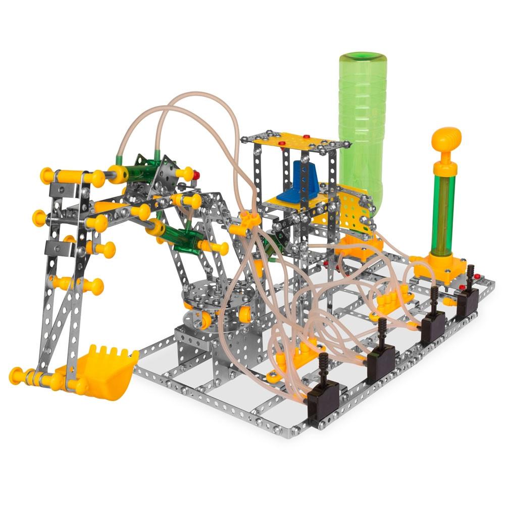 Functioning Claw With Air Pressure Construction Model Kit (807 Pieces)