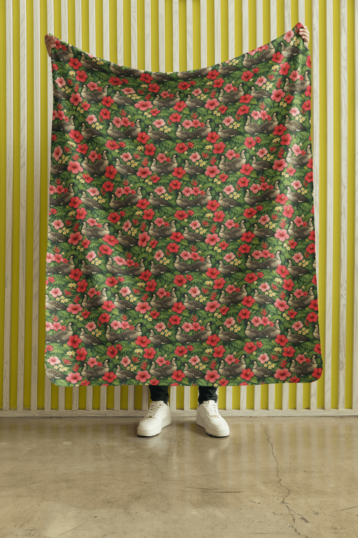 Hawaii Flora & Fauna Sherpa Blanket