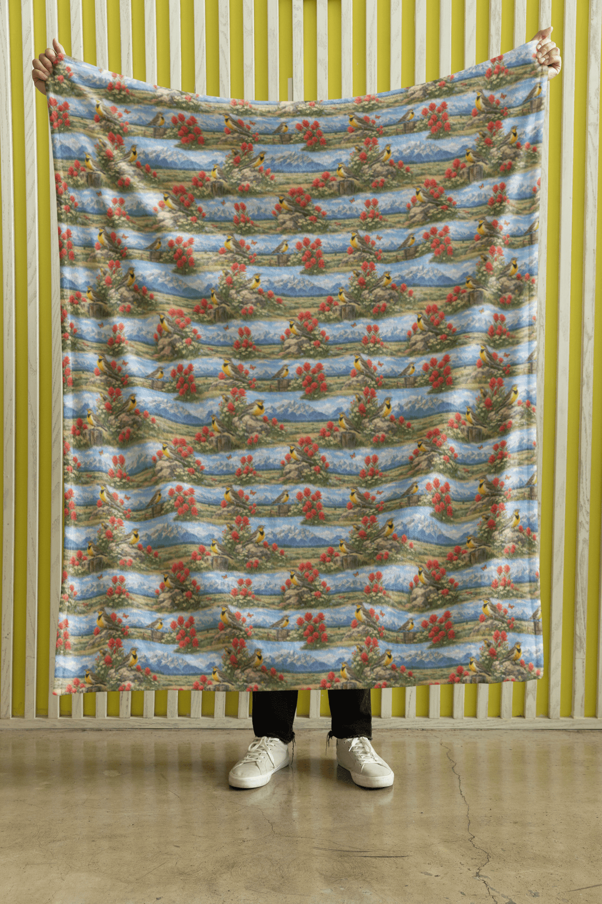 Wyoming Flora & Fauna Sherpa Blanket