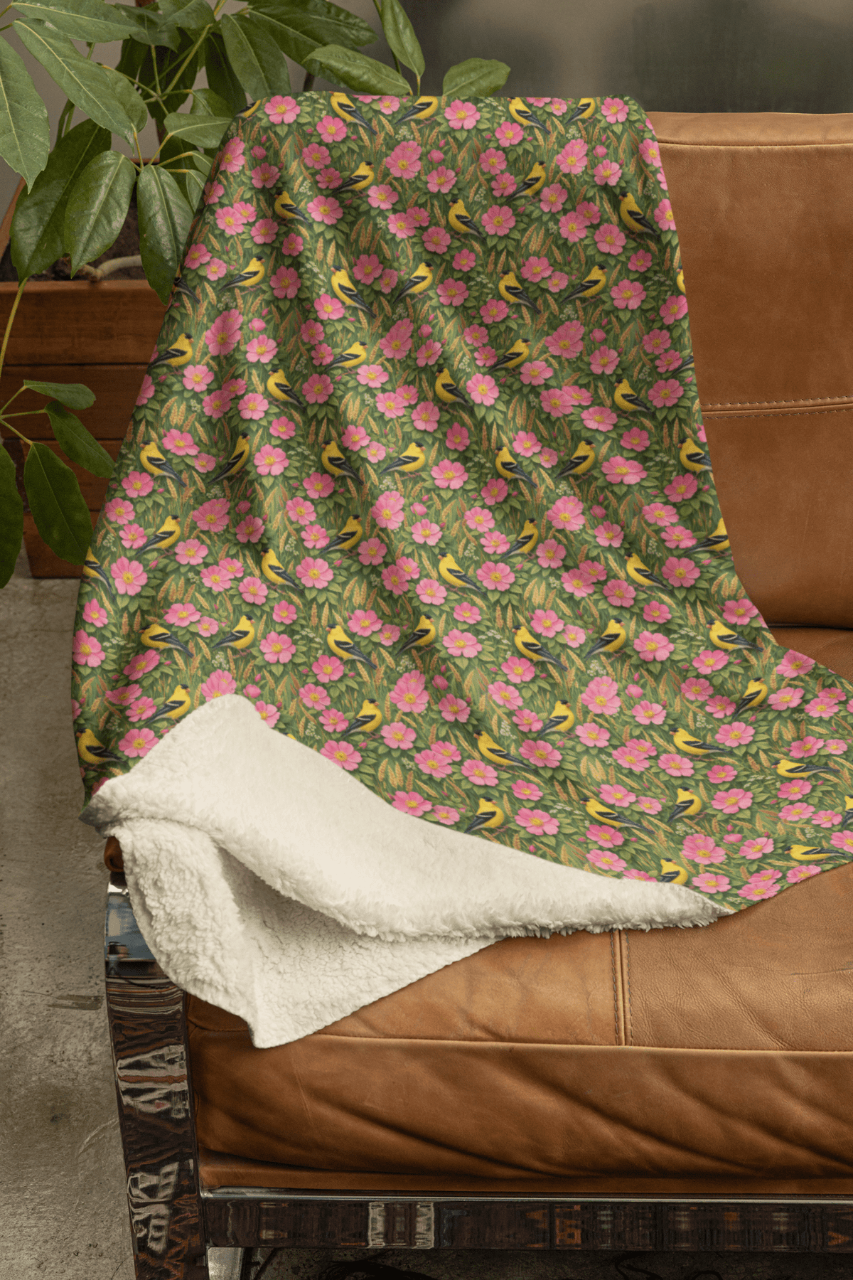 Iowa Flora & Fauna Sherpa Blanket