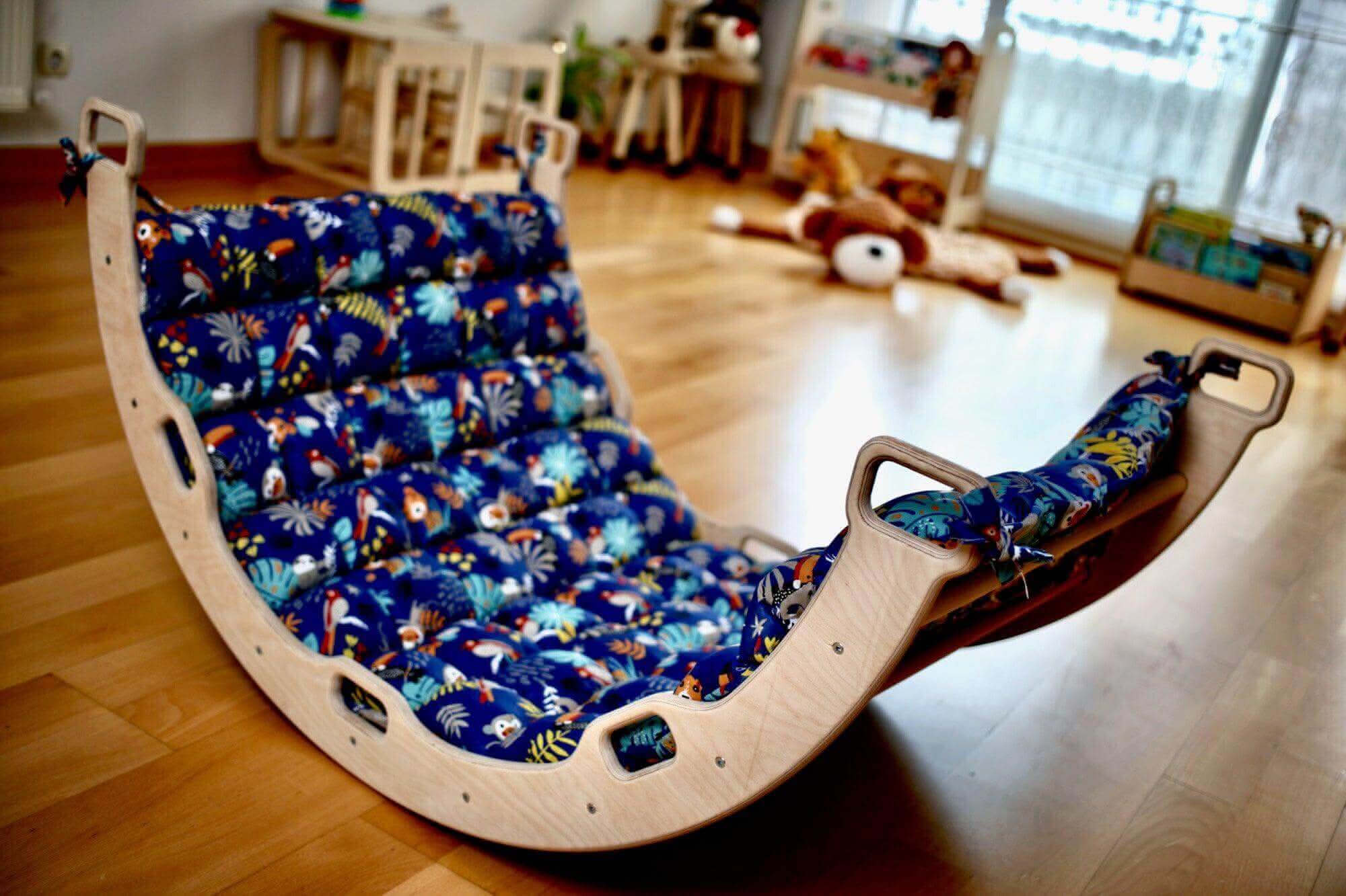 Montessori Arch With Xl Forest Design Pillow