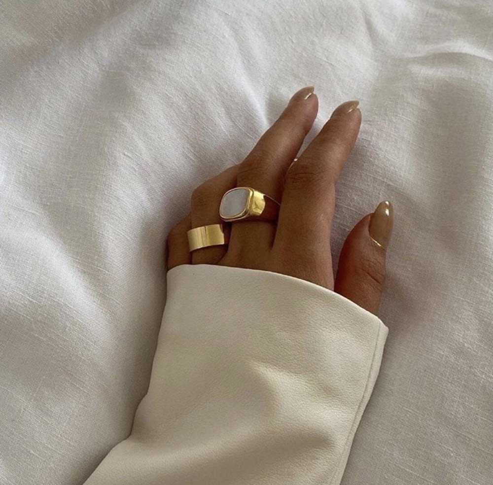 Mother Of Pearl Signet Ring