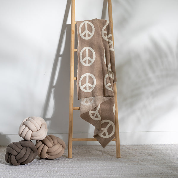 Decorative Knot Pillow