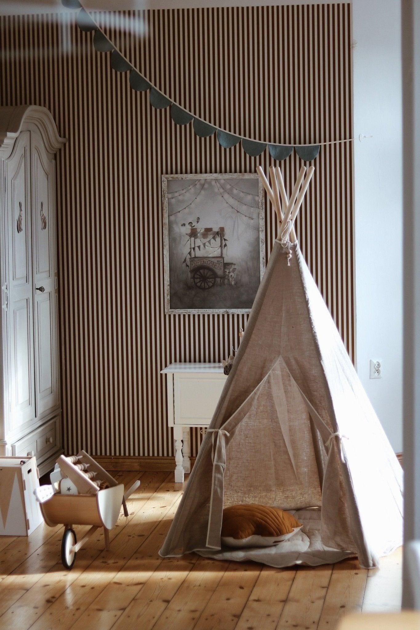 natural Linen Teepee Tent And White And Grey - Leaf Mat Set