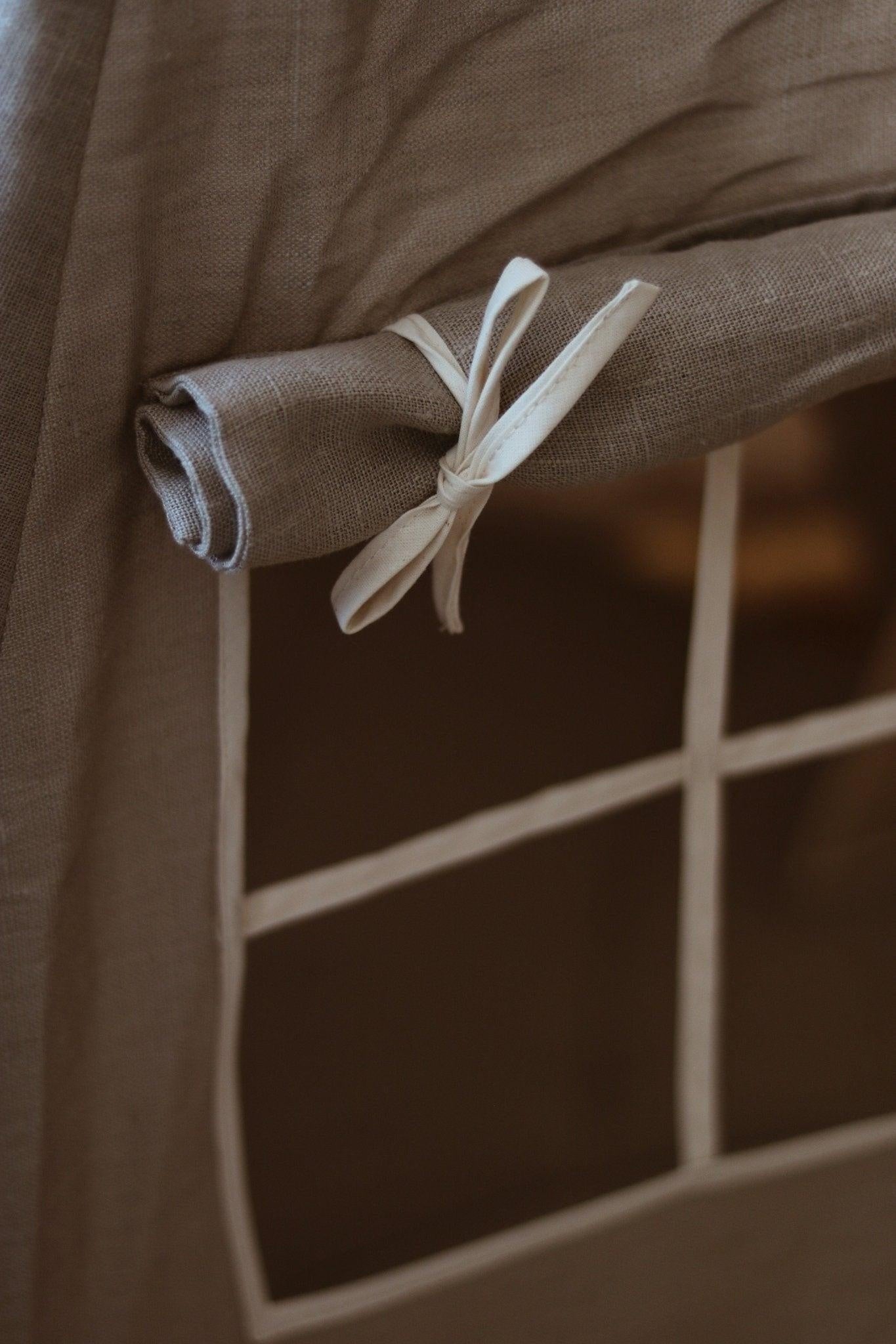 natural Linen Teepee Tent And White And Grey - Leaf Mat Set