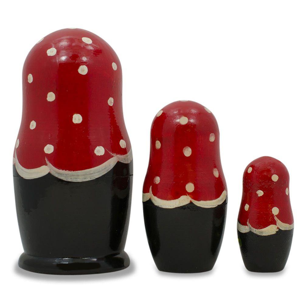 Set Of 3 Red And Black Dress Nesting Dolls 3.5 Inches