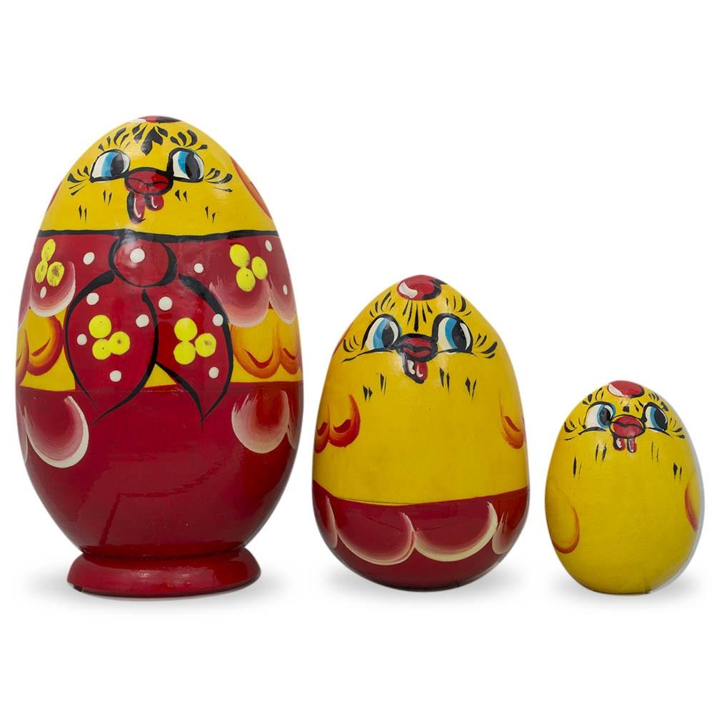 Set Of 3 Hen And Chicks Wooden Nesting Dolls 4.75 Inches