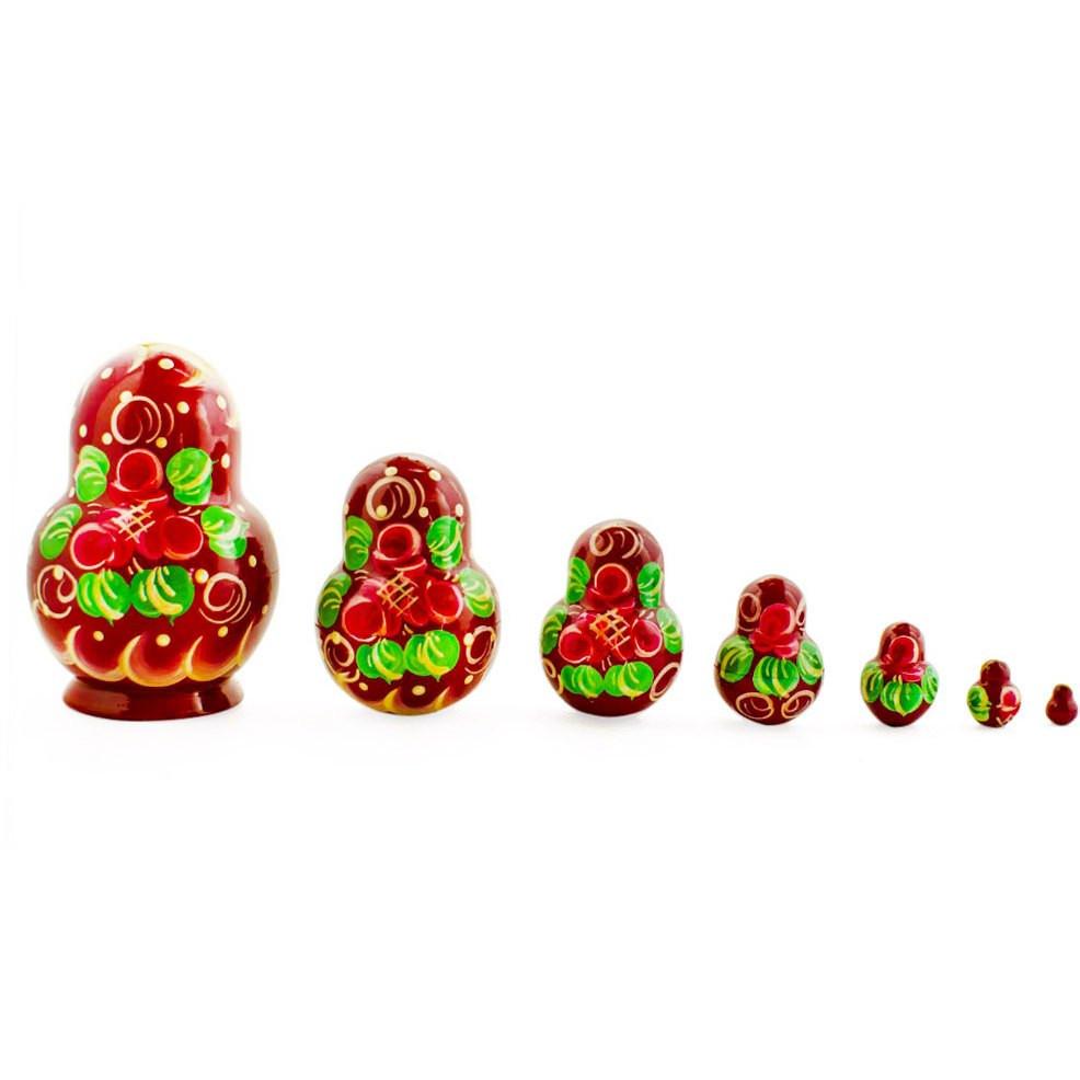 Set Of 7 Red And Green Dress  Nesting Dolls 3.5 Inches