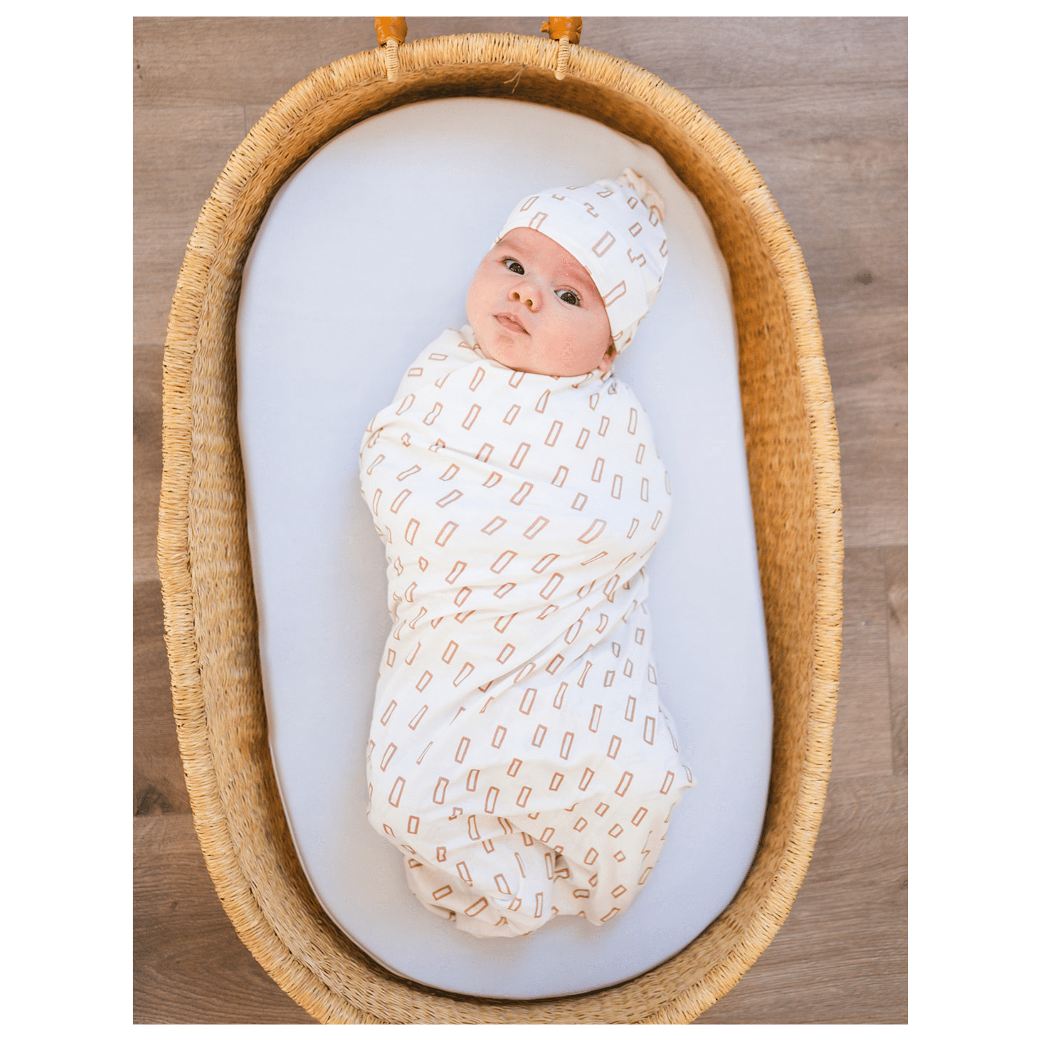 Bamboo Stretch Swaddle - Neutral Rectangle
