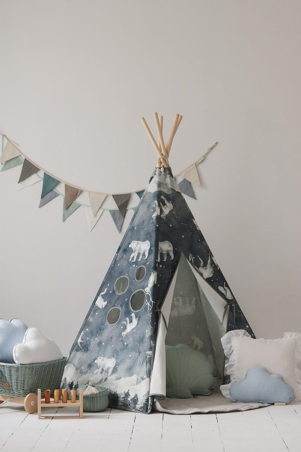 night Sky Teepee And White And Grey - Leaf Mat Set