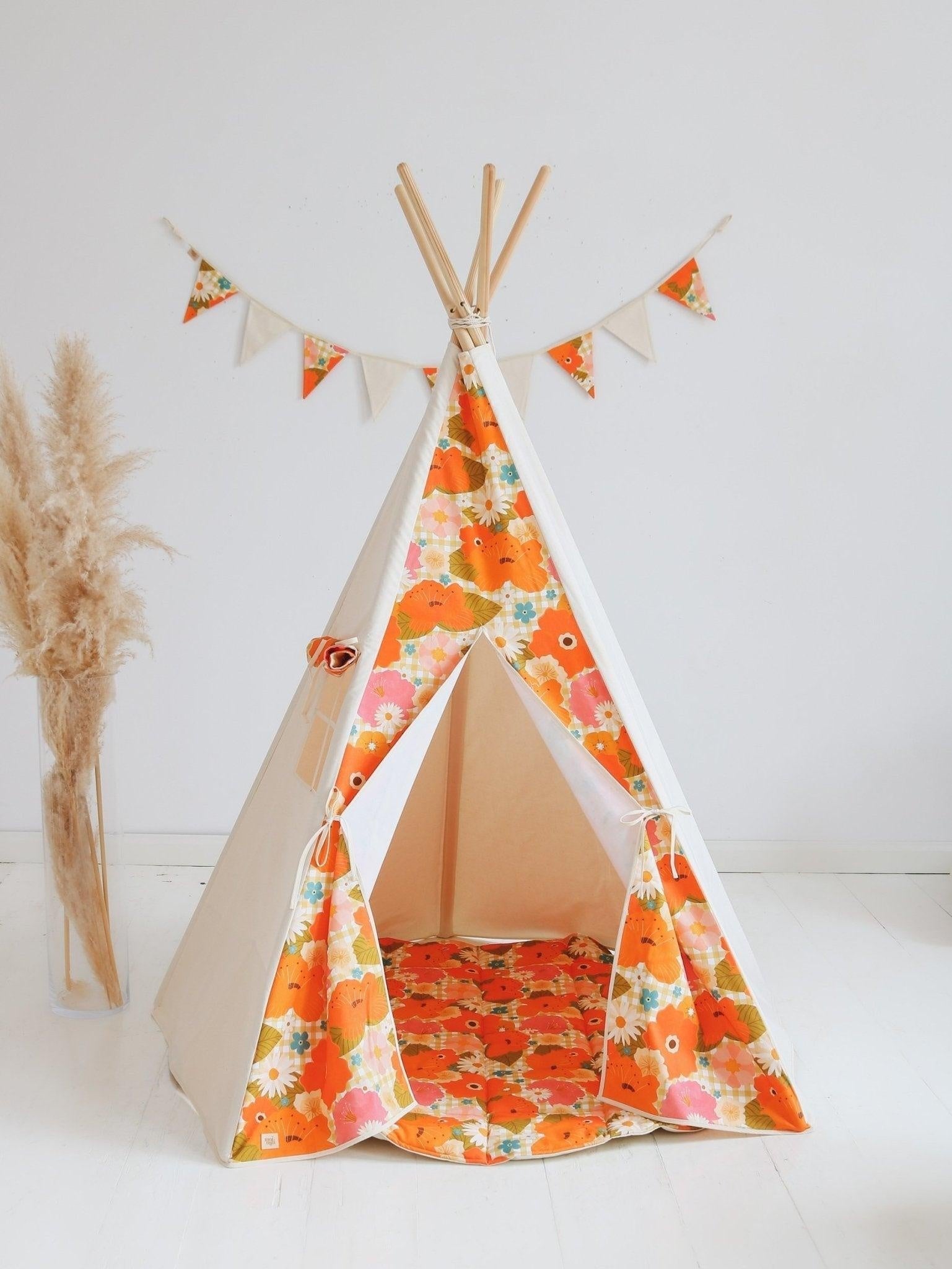 picnic With Flowers Teepee Tent