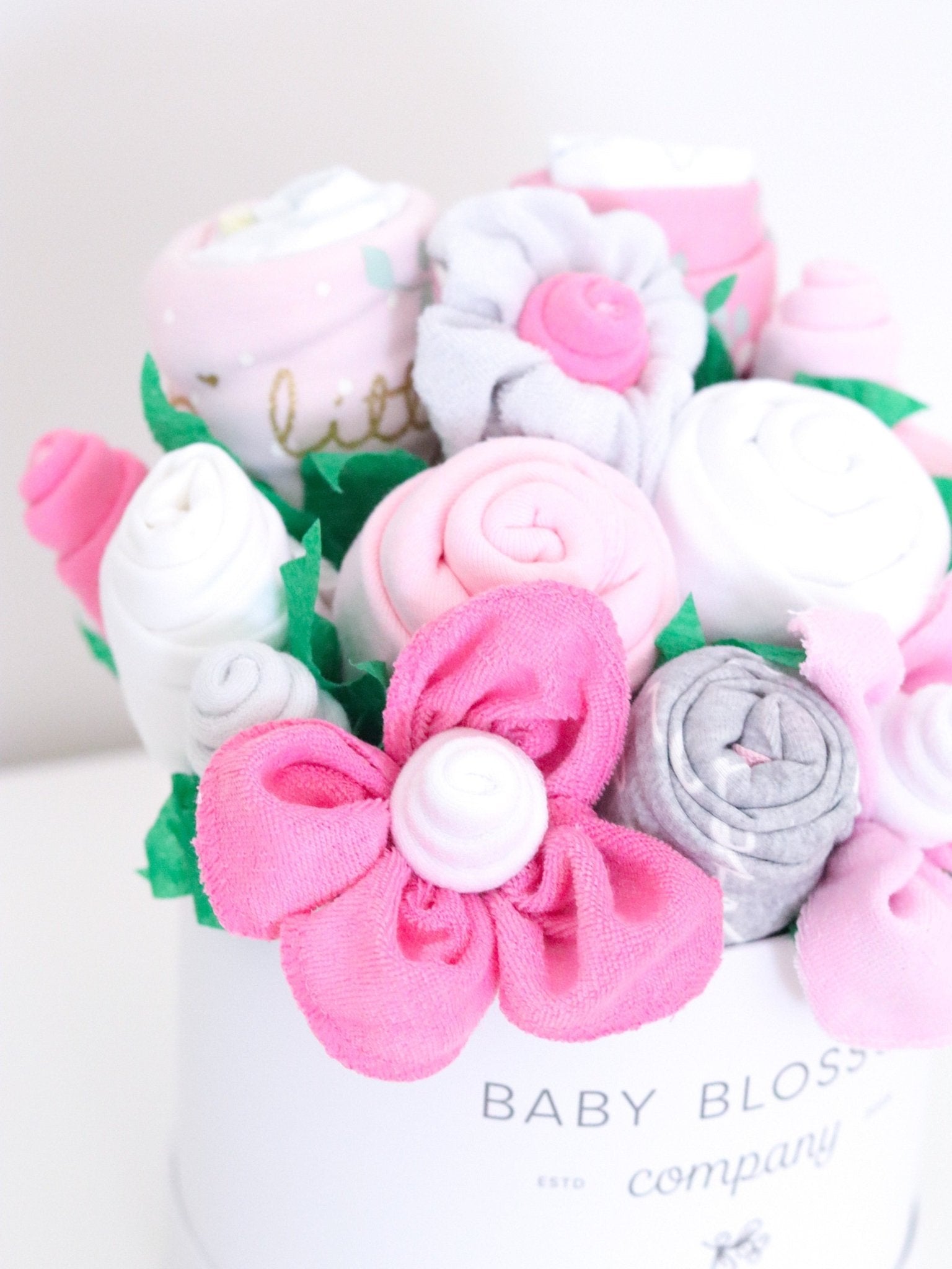 Pink Hatbox Bouquet - Deluxe