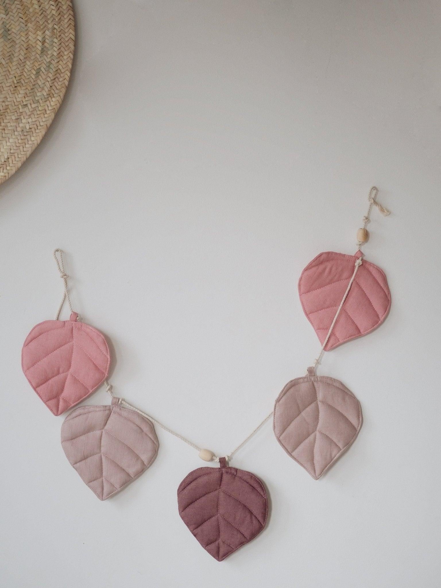 Linen Pink Garland With Leaves