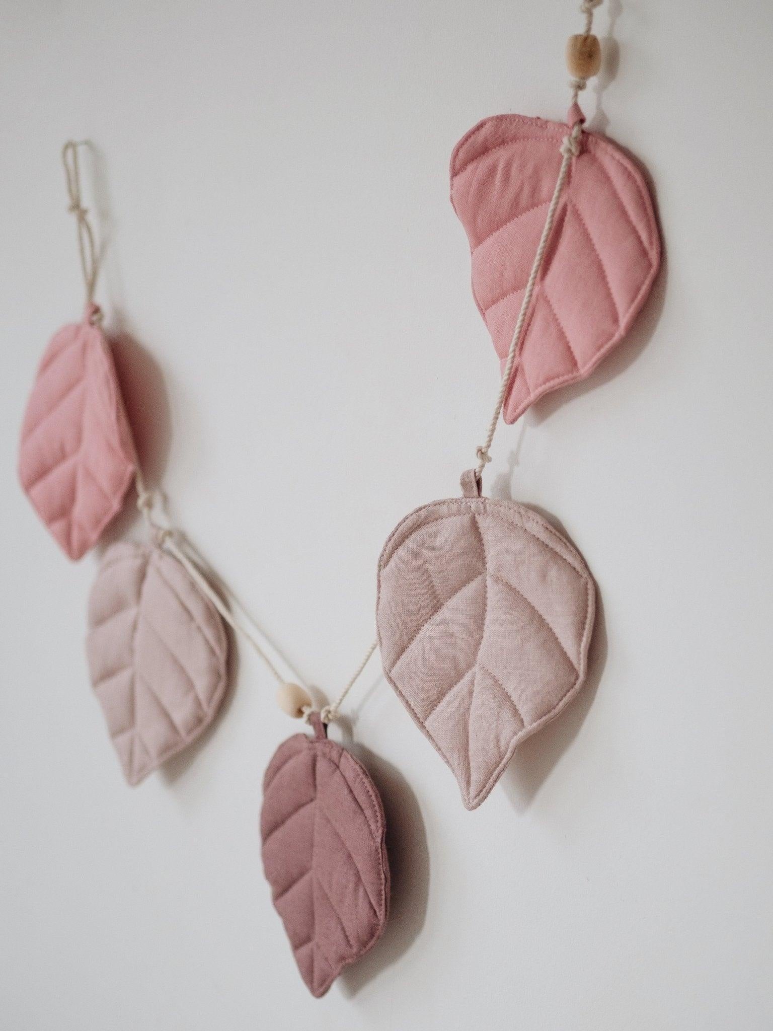 Linen Pink Garland With Leaves