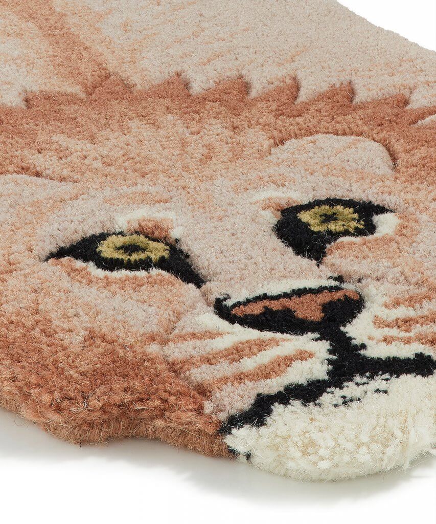 Pinky Lion Rug Small