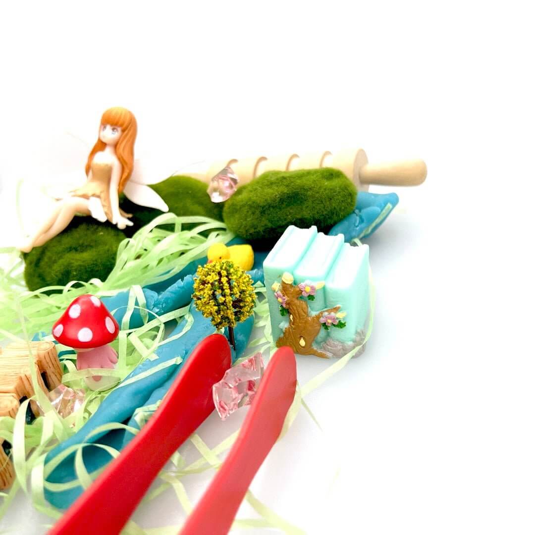 Pixie Hollow, A Fairy Playdough Kit