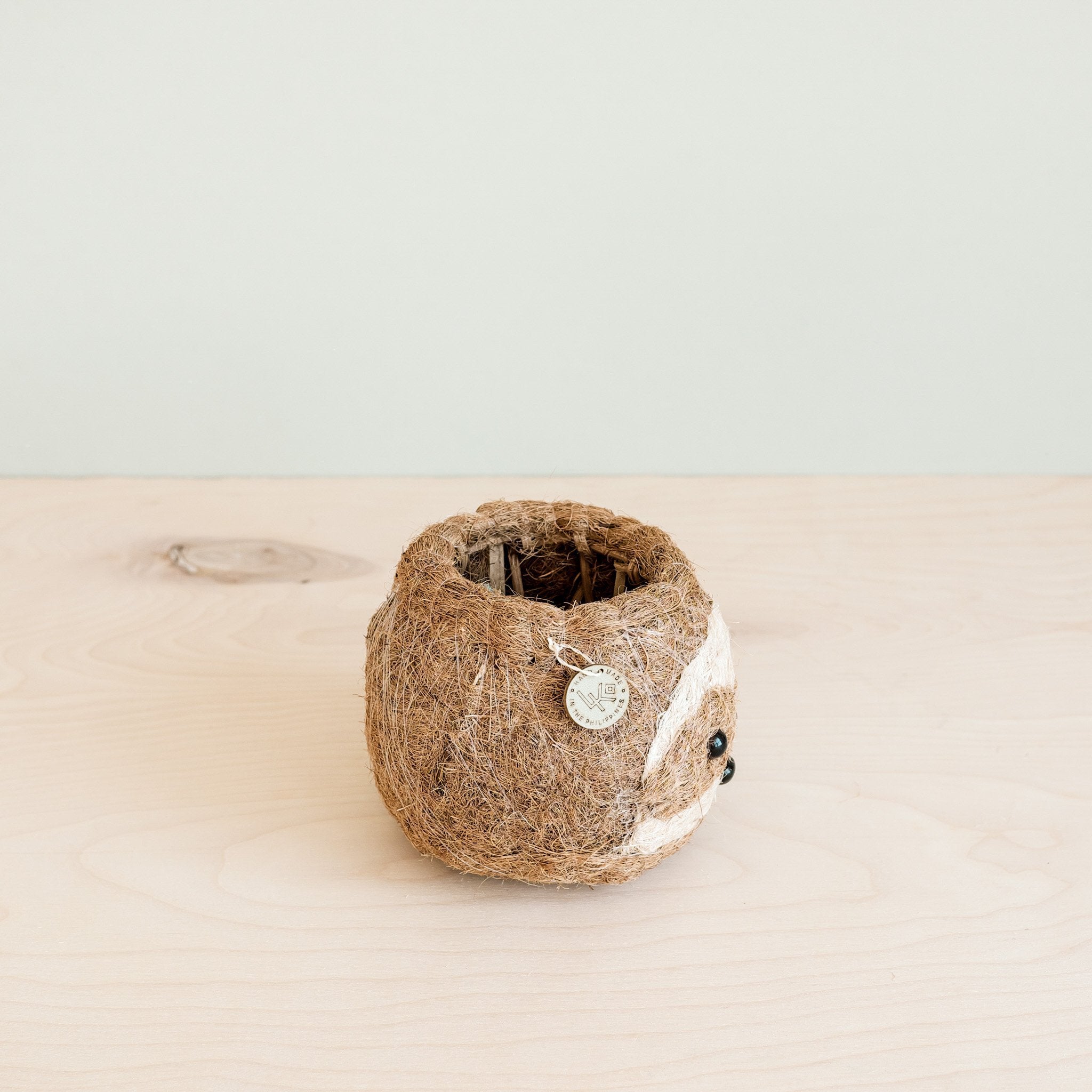 Two-tone Sloth Coco Coir Planter - Handmade Planters | Likhâ