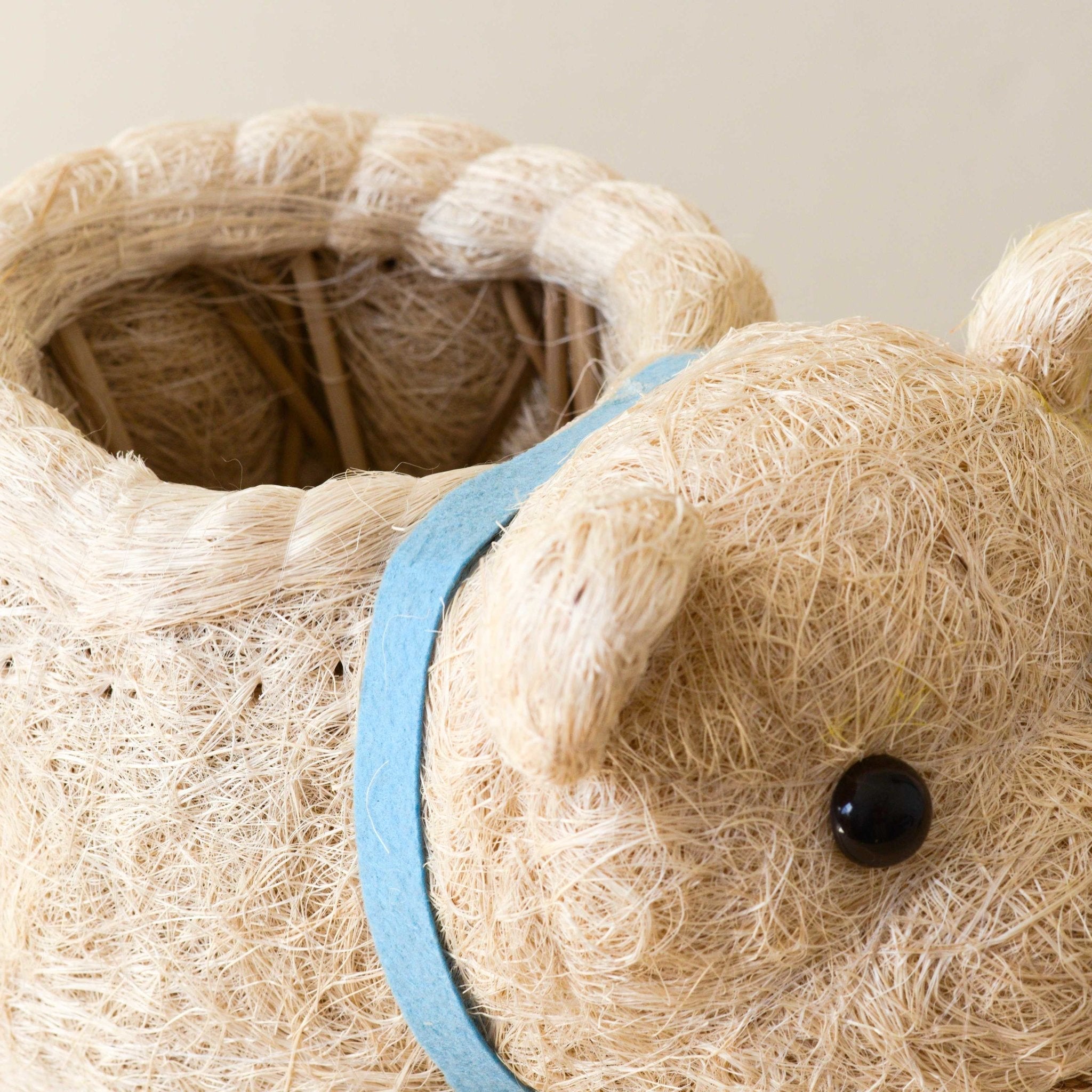 Polar Bear Planter - Handmade Plant Pot | Likhâ