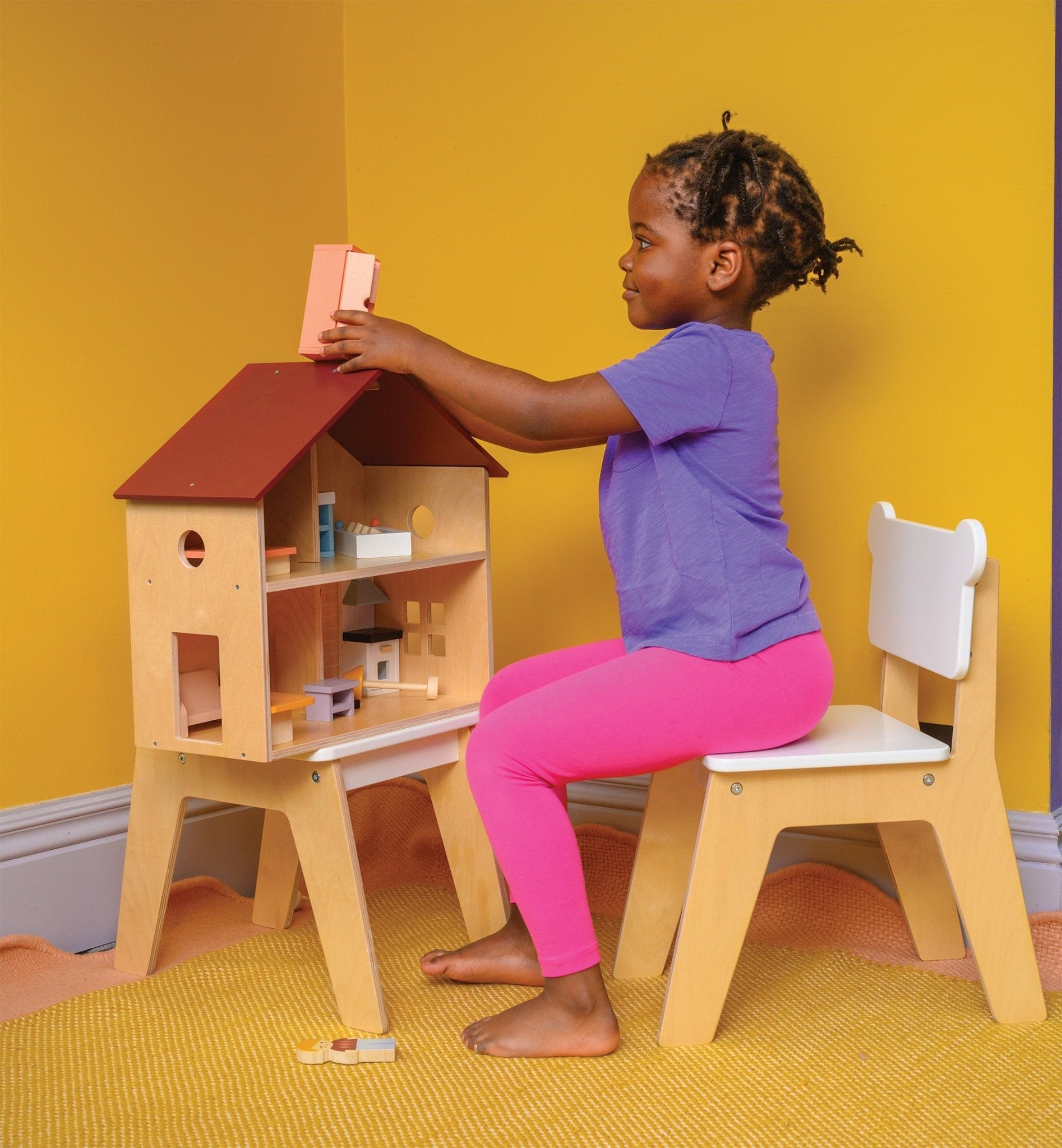 Poppets Dollhouse