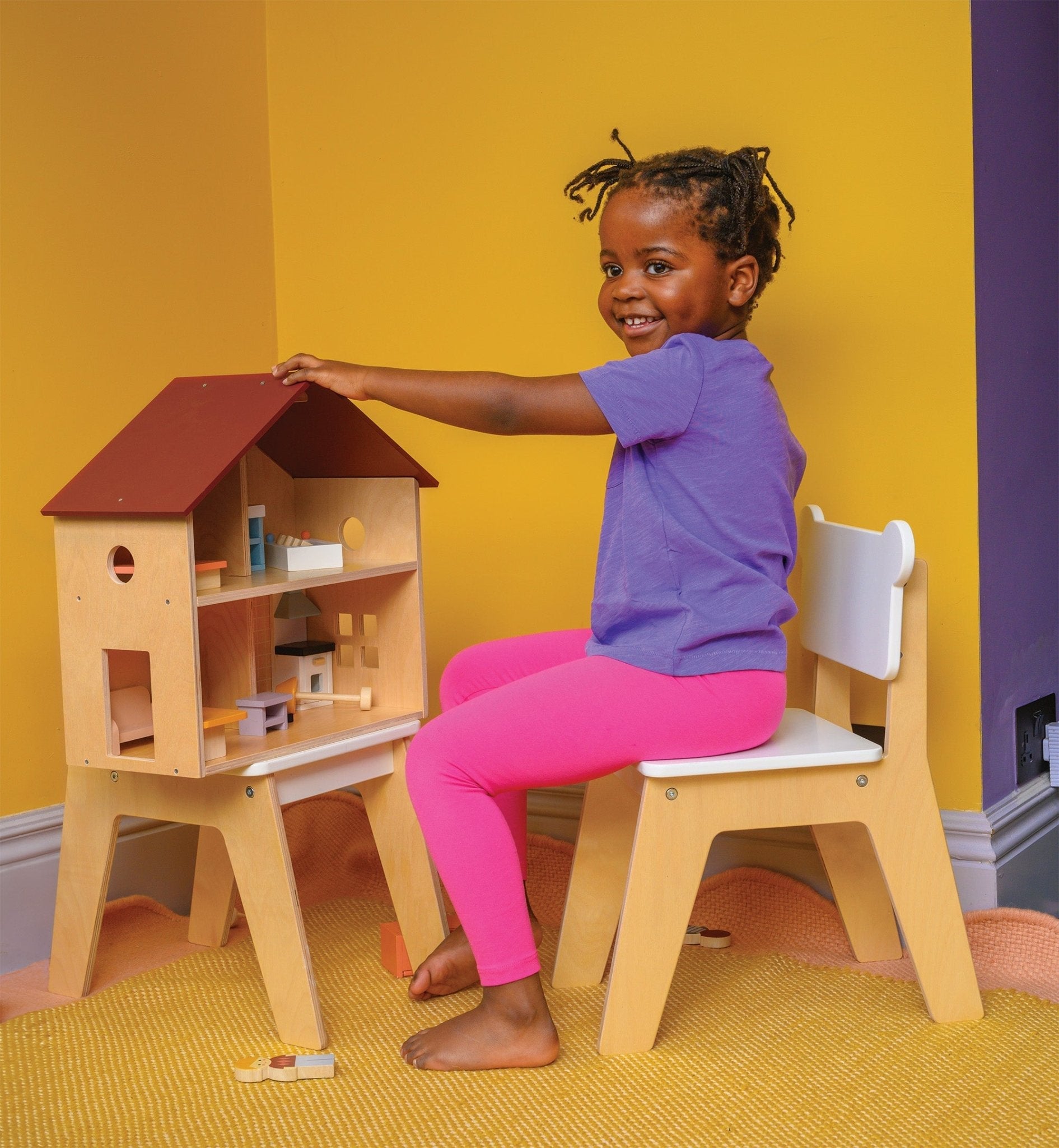 Poppets Dollhouse