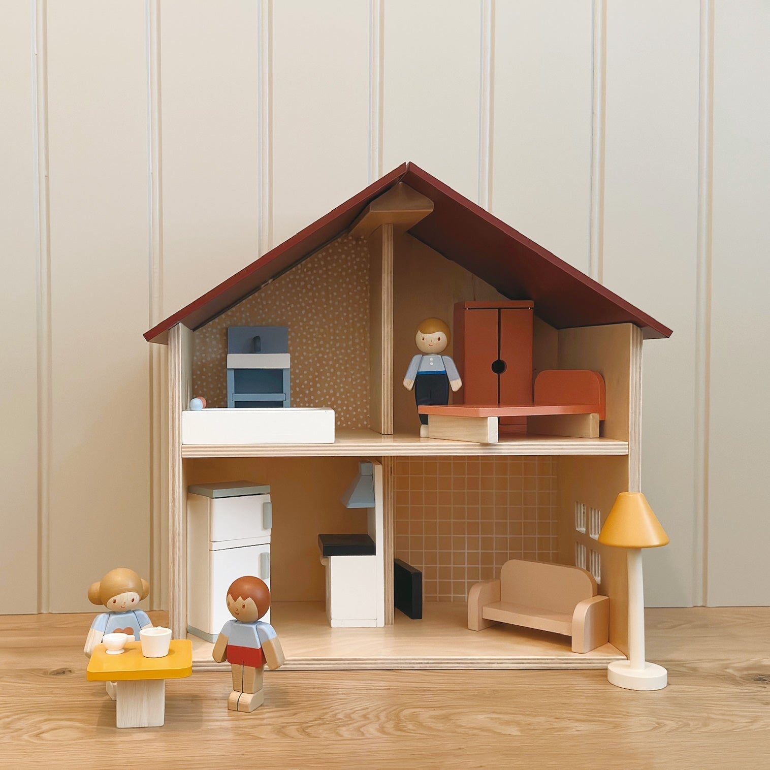 Poppets Dollhouse