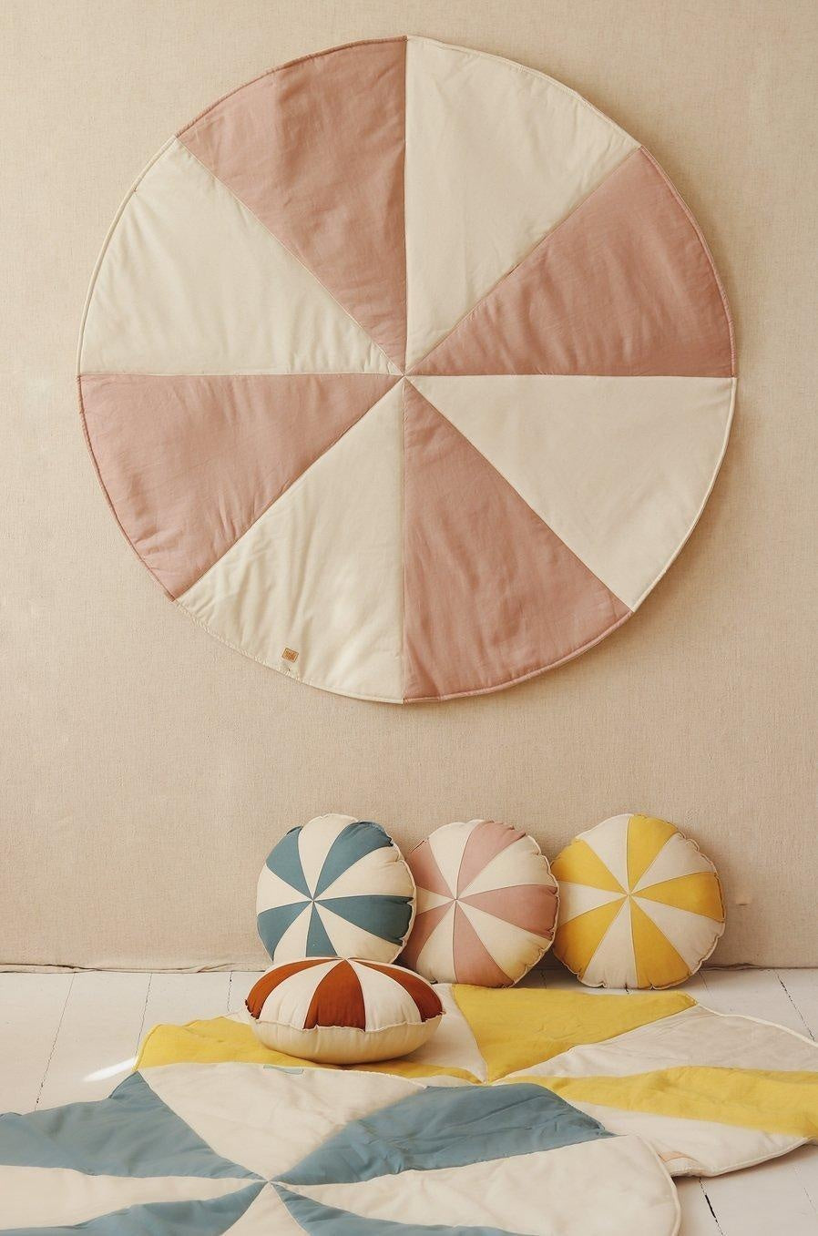 powder Candy Round Patchwork Mat